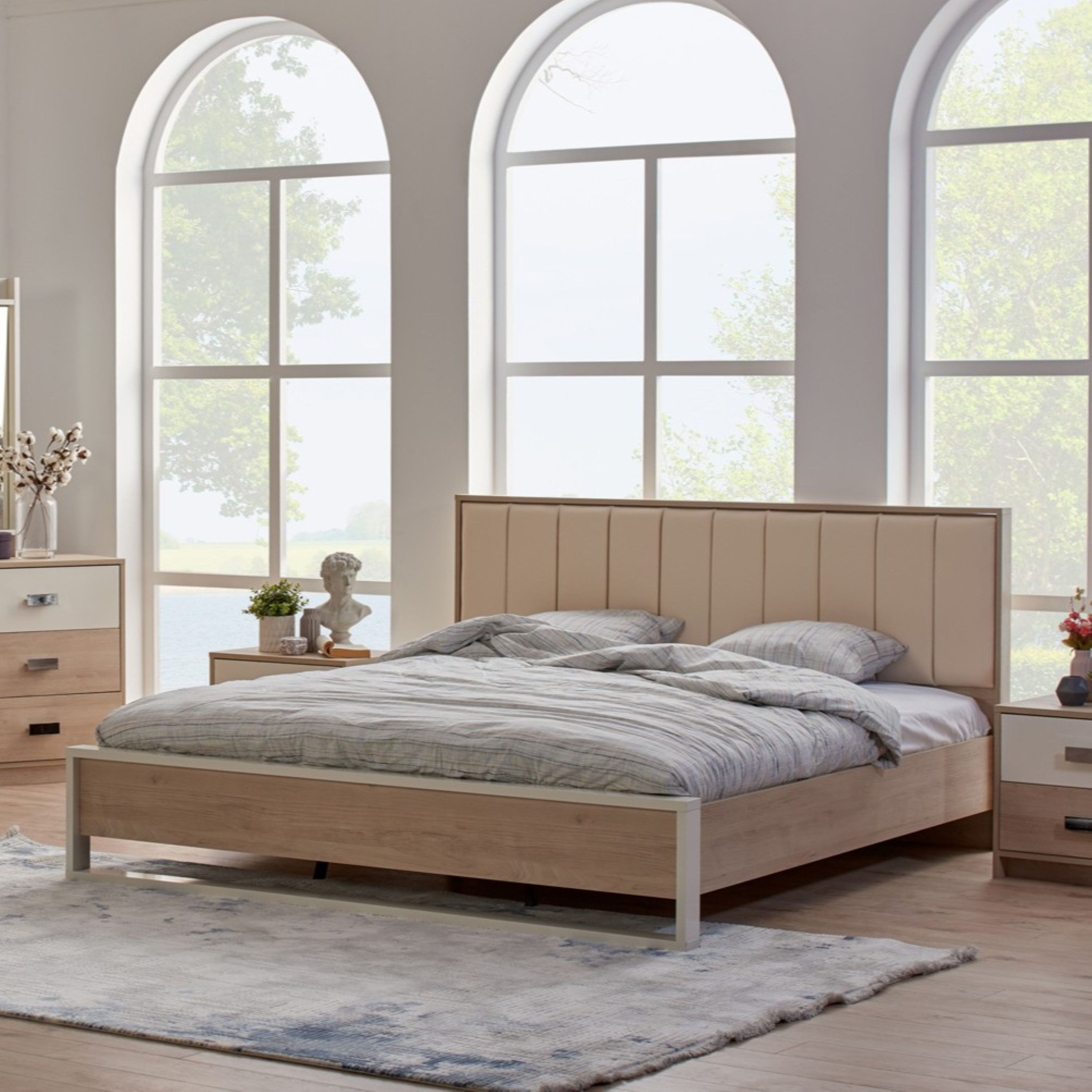سرير كينج من باسي - 180x200 سم-hbxfurniture-bedsandbedsets-beds-king-image-1