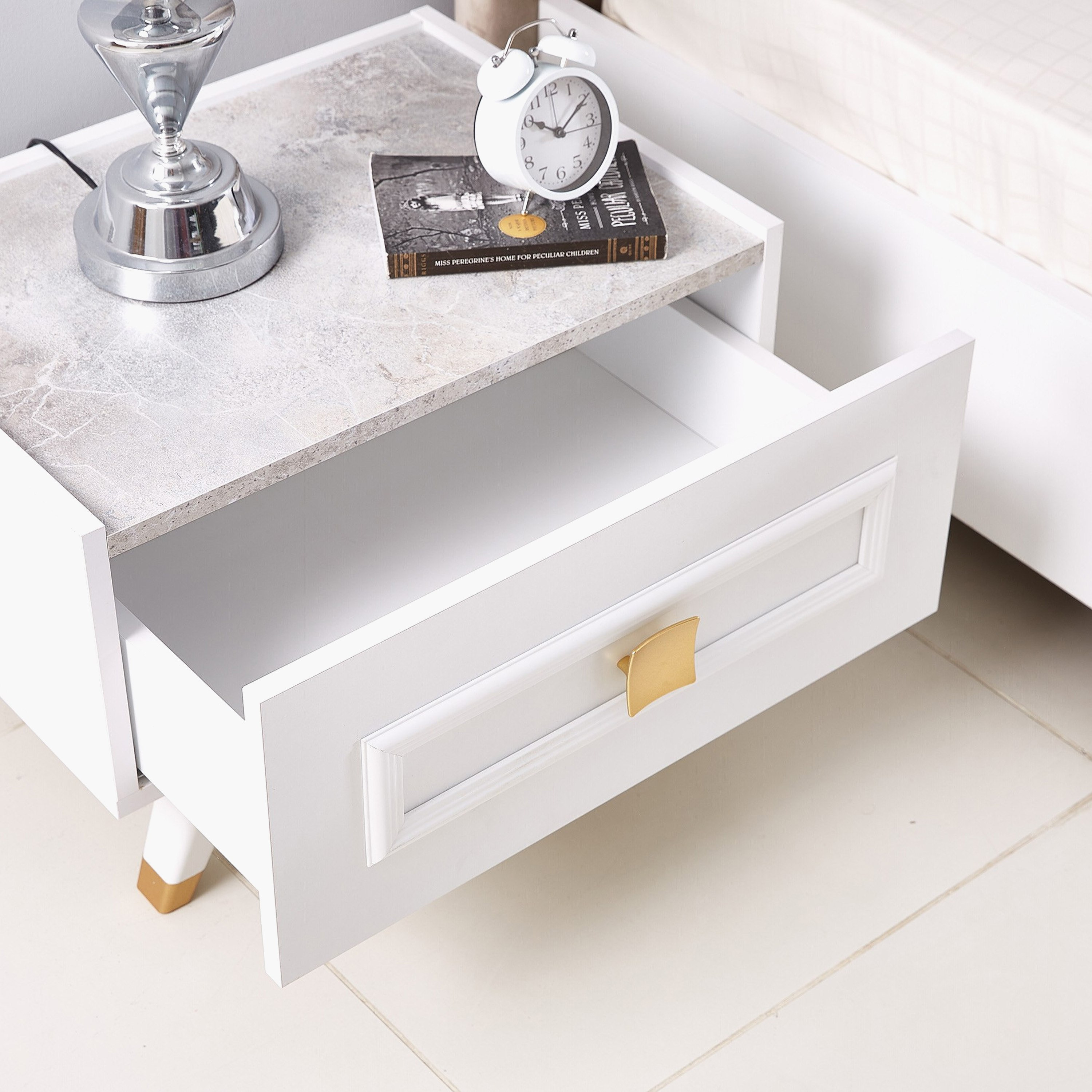 طاولة سرير جانبية - إيفانكا-PROMO_HB_UAE_HBX10_250526-image-3