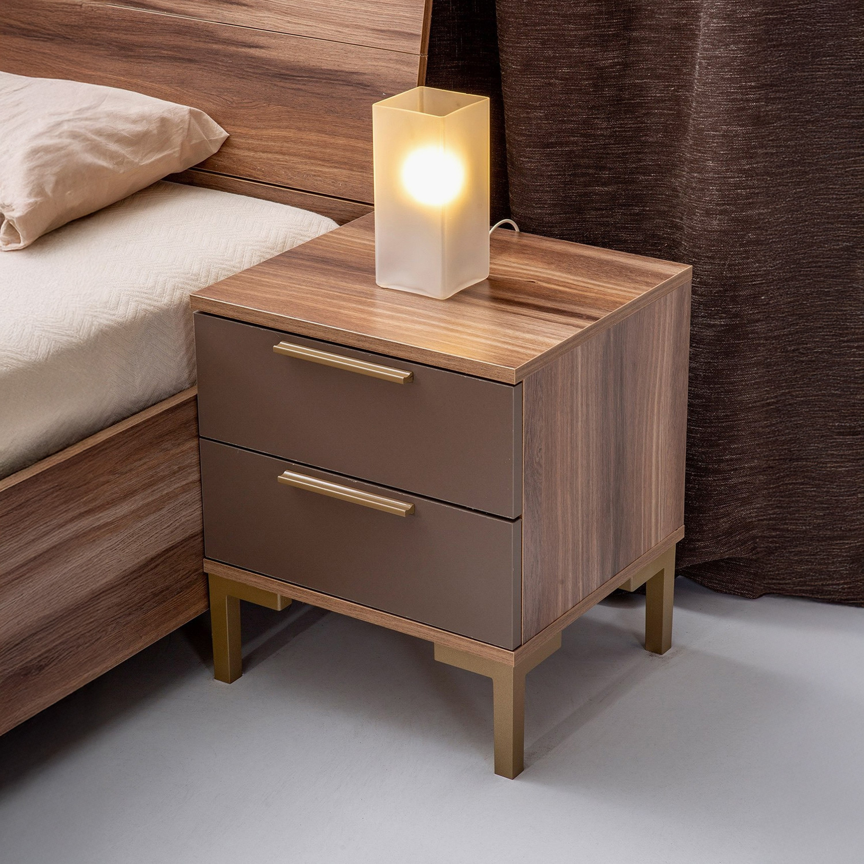 طاولات سرير جانبية بدرجين من كاستيلون - طقم من قطعتين-PROMO_HB_UAE_THRESHOLD_Furniture_020426-image-1