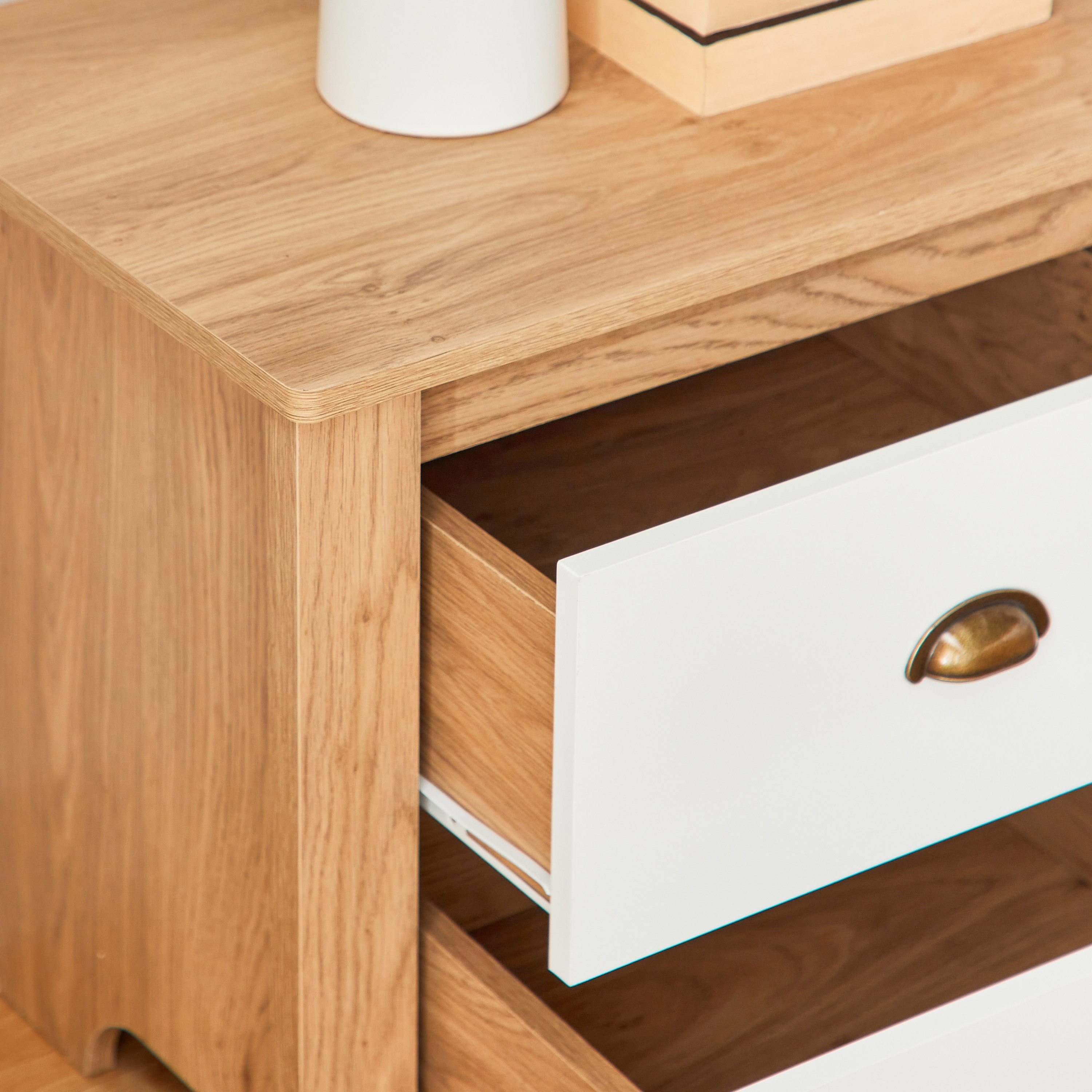 Oxford 2-Drawer Nightstand-PROMO_HB_UAE_HBX10_250526-image-2
