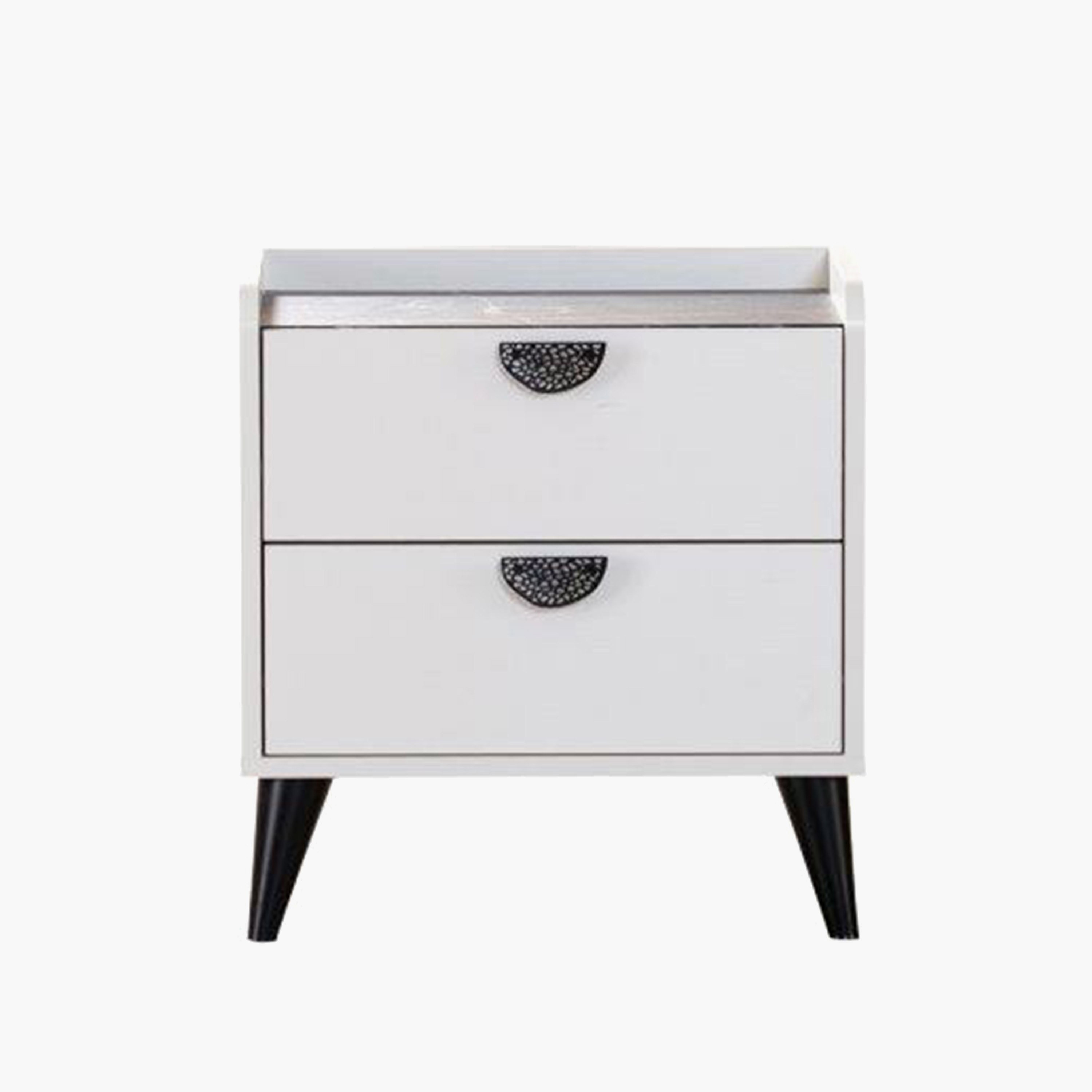 طاولة سرير جانبية بدرجين نيو من مارينا-PROMO_HB_UAE_THRESHOLD_Furniture_020426-image-3