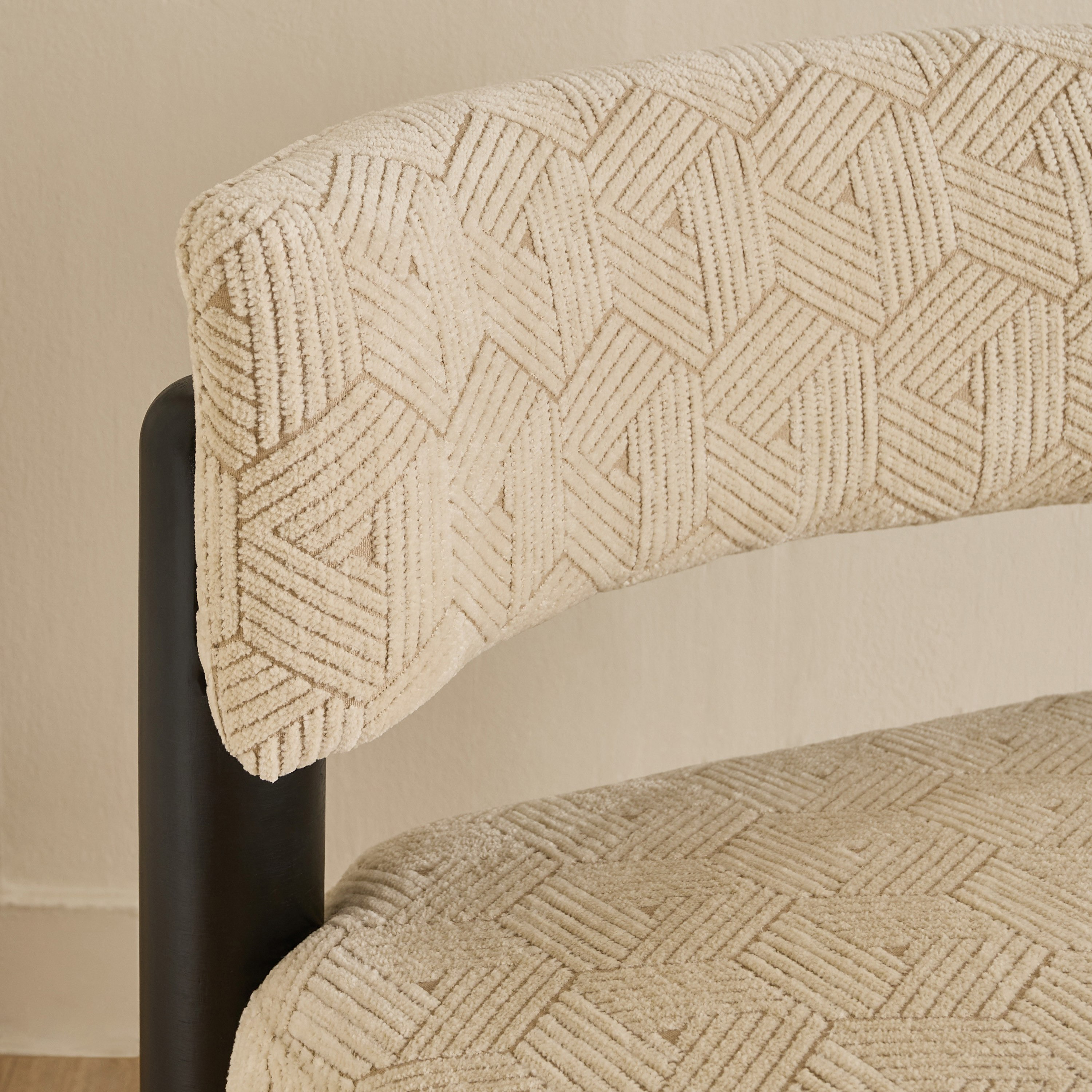 Havel Fabric Accent Chair-hbxlivingroom-sofasandarmchairs-easychairs-image-5