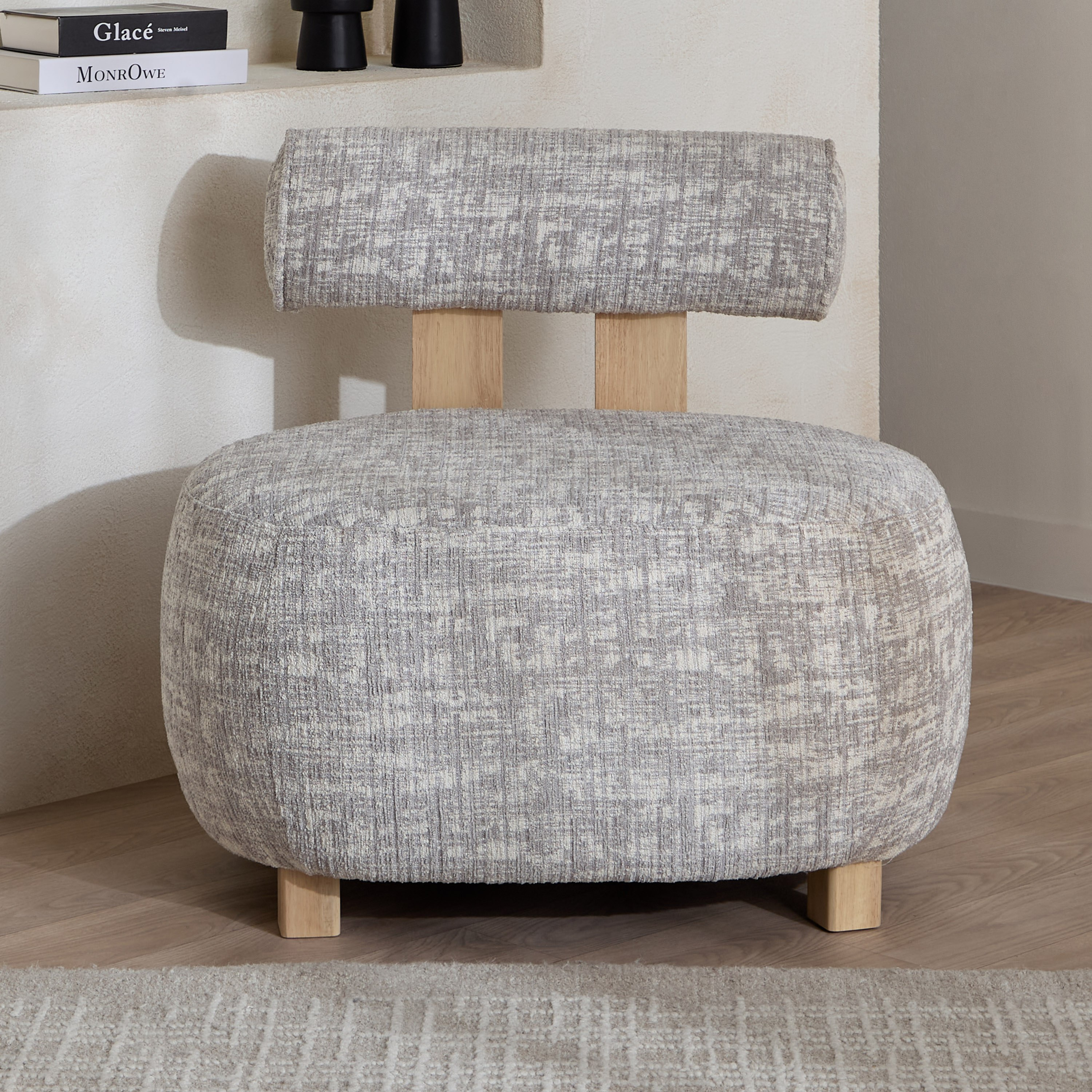 Curvi Fabric Accent Chair-hbxlivingroom-sofasandarmchairs-easychairs-image-2