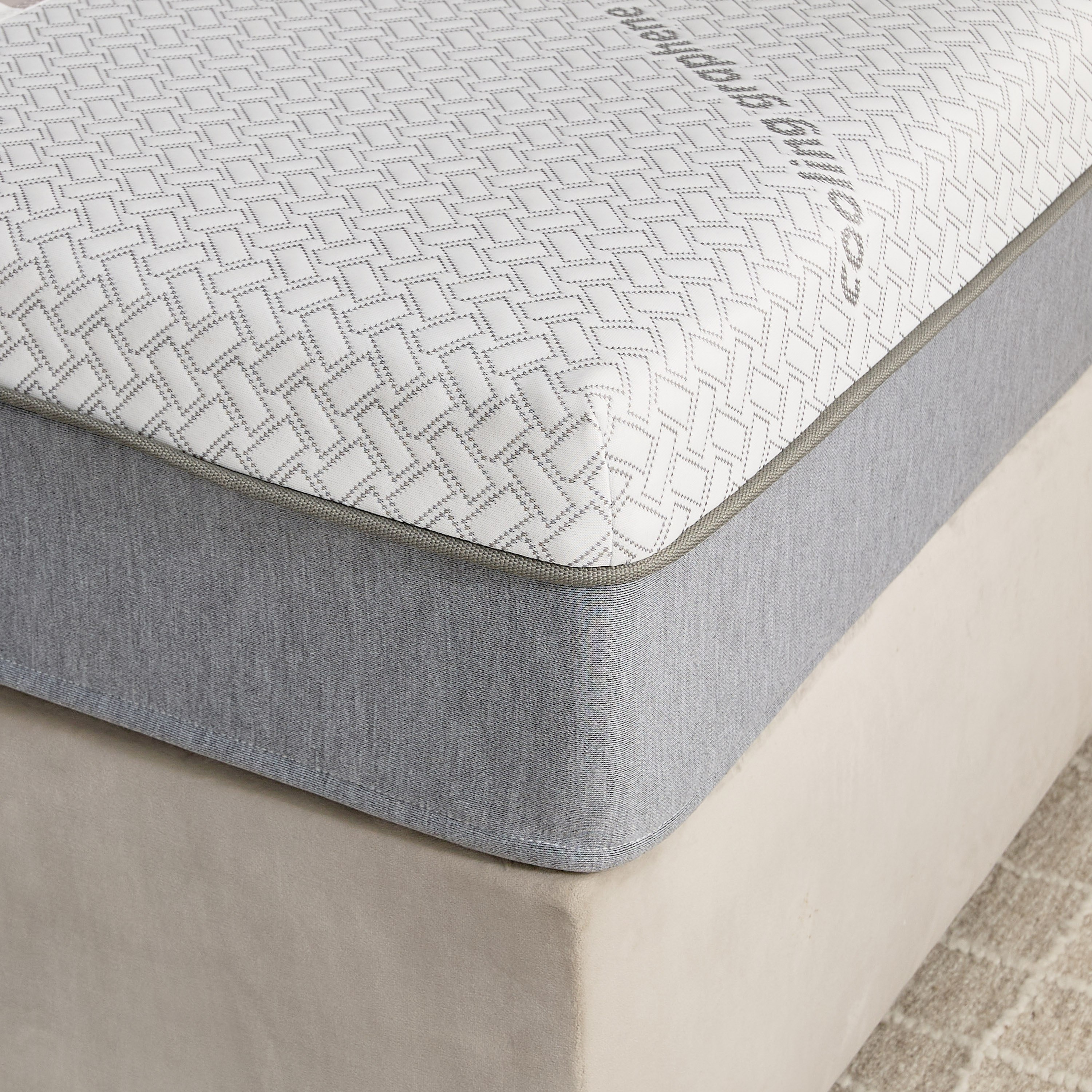 iSleepLuxe iCooltex Contour Air Memory Foam HR Cooling Fabric Queen Mattress - 160x200x20 cm-hbxbedroom-mattresses-queen-image-6
