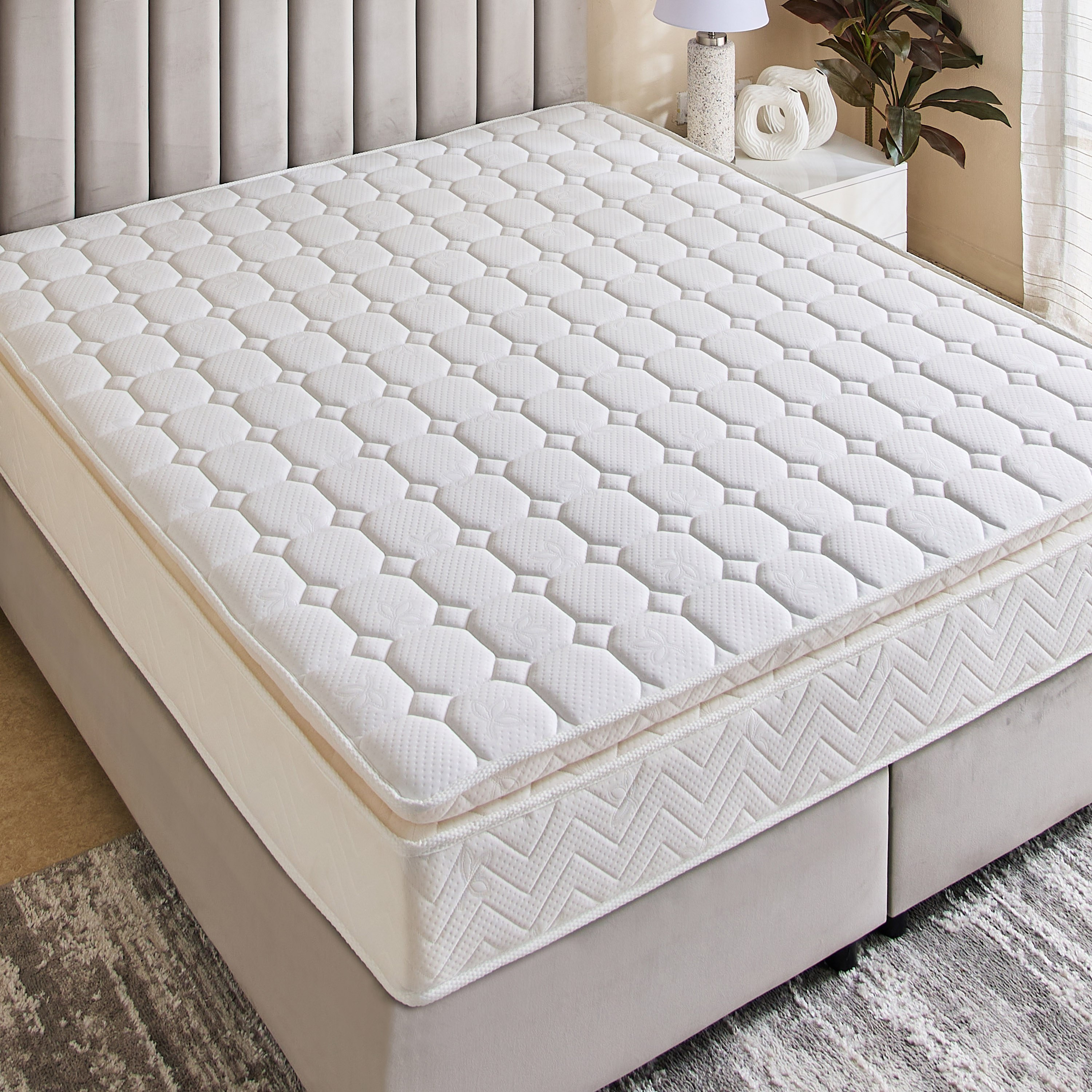SleepNest iRoyal Pillow Top Medium Firm Bonnell Spring King Mattress - 180x200x30 cm-hbxfurniture-mattresses-king-image-4