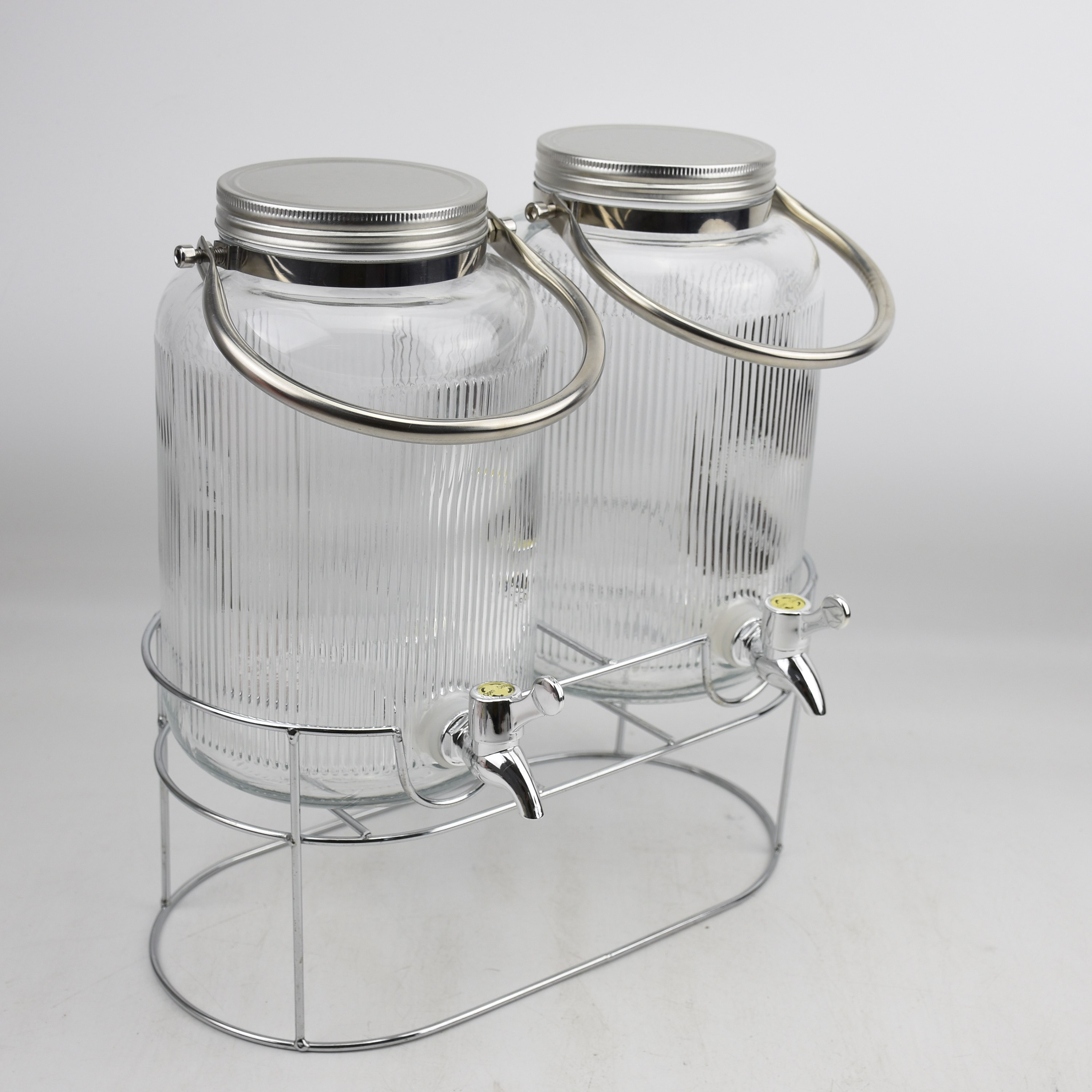 موزع مشروبات زجاج مزدوج مع حامل ومقبض معدن من نيو - 4 لتر-hbxhomeware-hbxkitchen-image-3