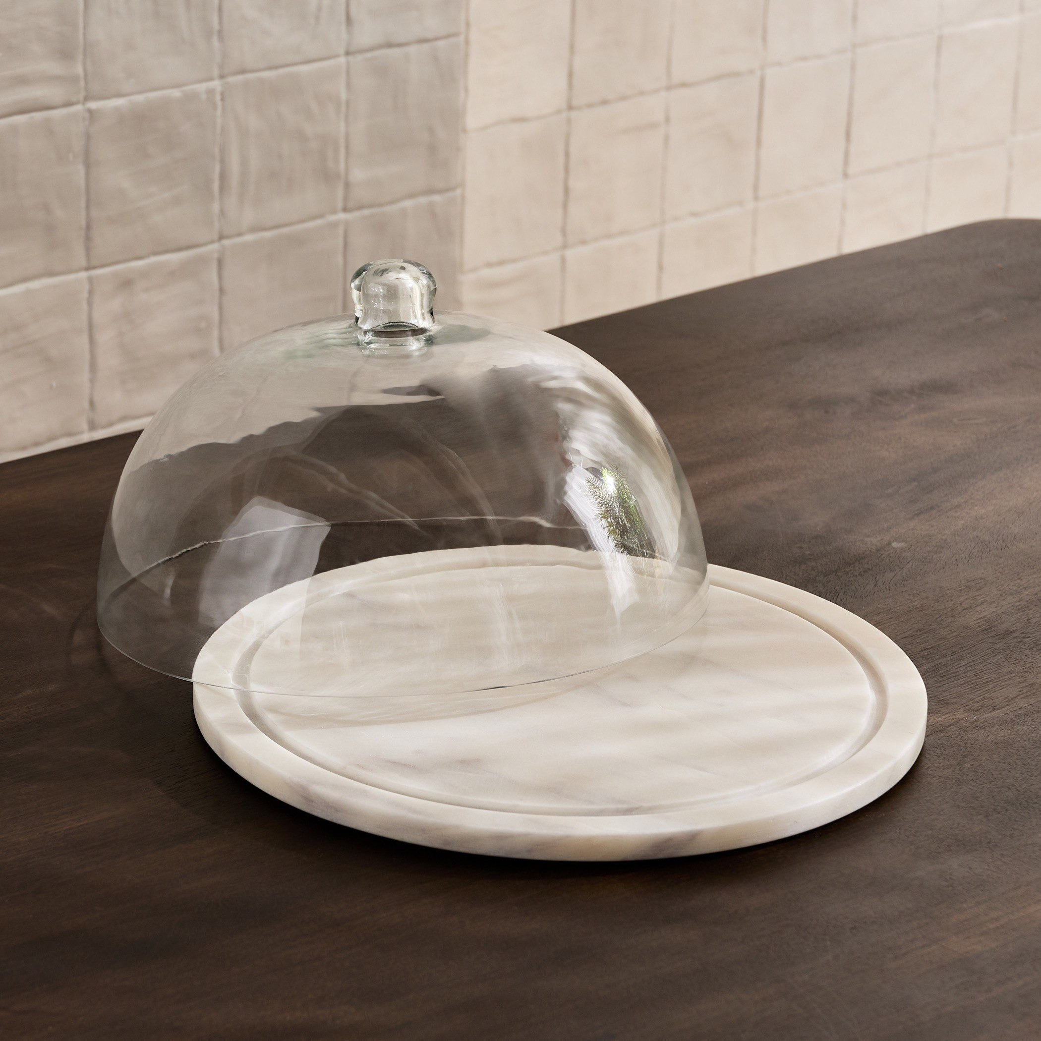 قبة كيك رخامية من بليك مادلين - 32 سم-hbxdecorandfurnishings-tabletop-serveware-image-3