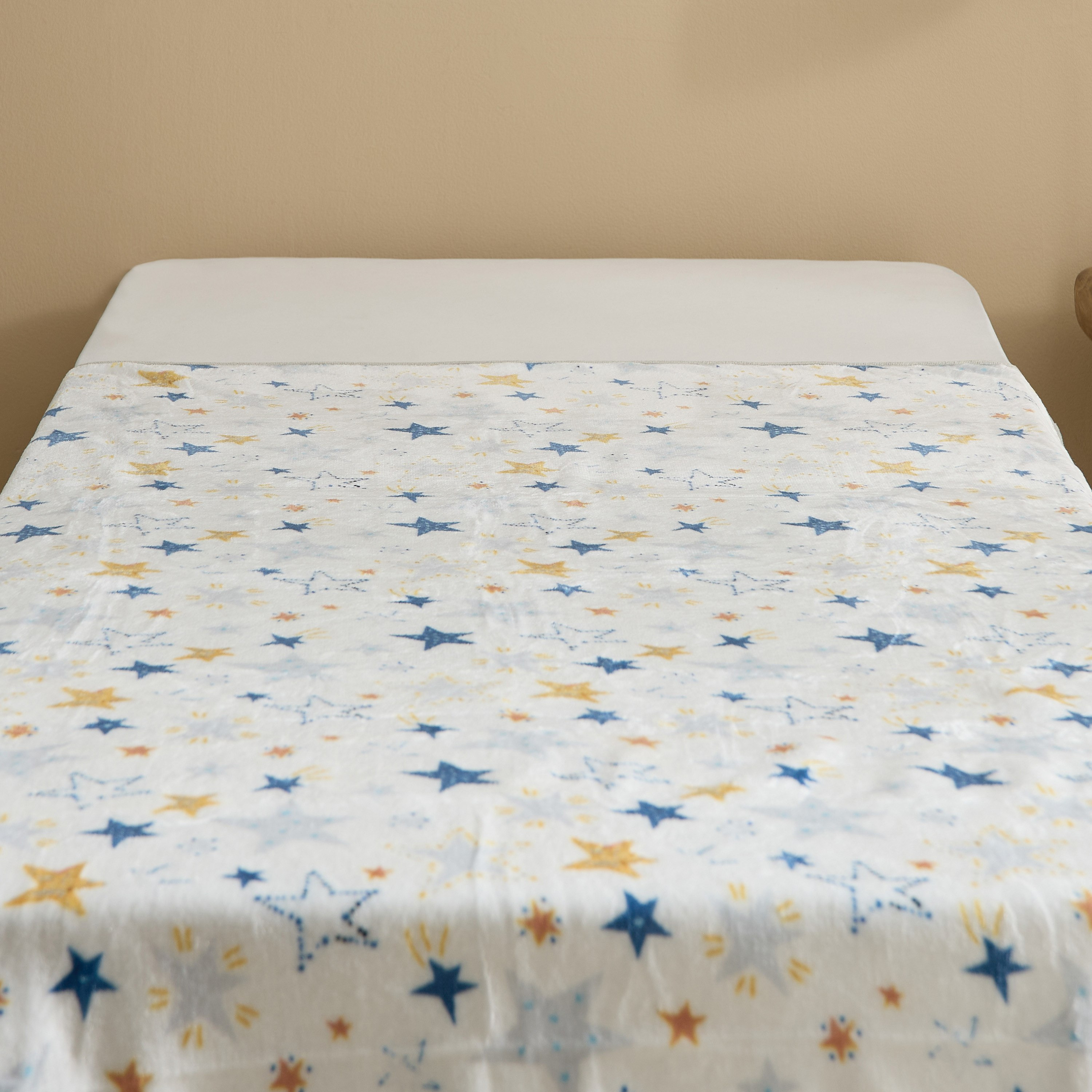Tom Prague Printed Flannel Fleece Blanket with Piping - 120x160 cm-hbxhomeware-hbxkidsandyouth-image-3