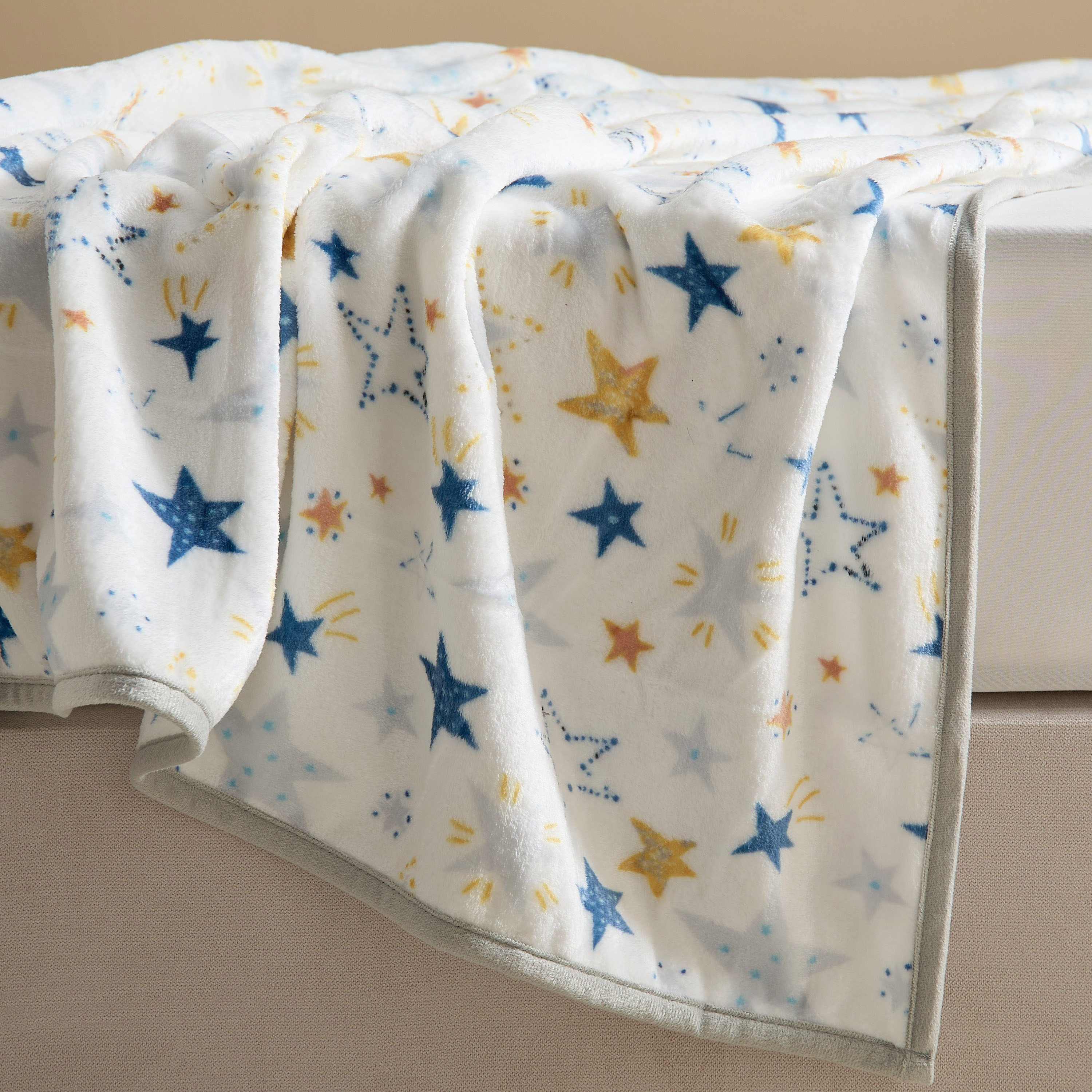 Tom Prague Printed Flannel Fleece Blanket with Piping - 120x160 cm-hbxhomeware-hbxkidsandyouth-image-5