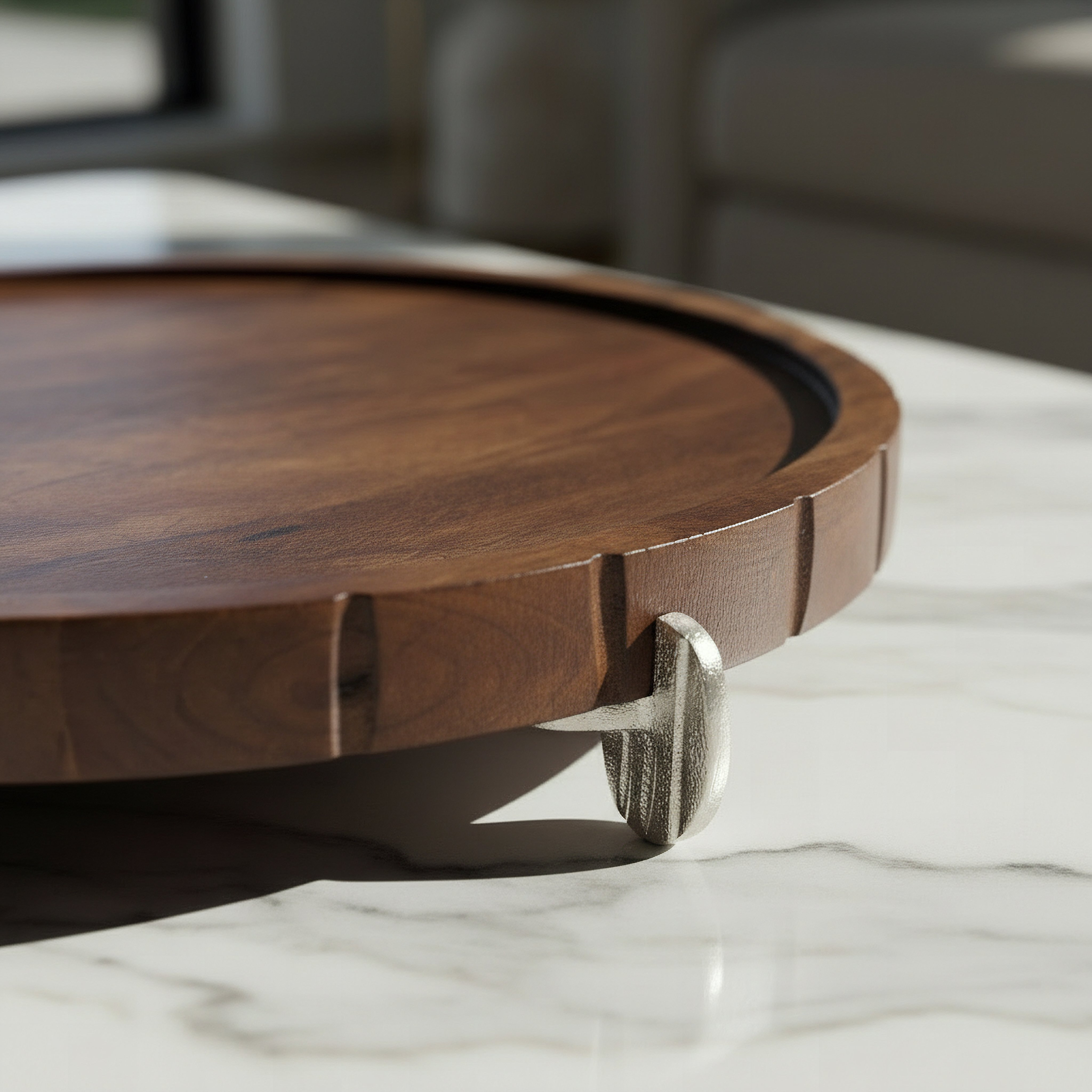 صحن ديكور مستدير من صفات تيرانو - 36x36x5 سم-hbxkitchen-serveware-image-3