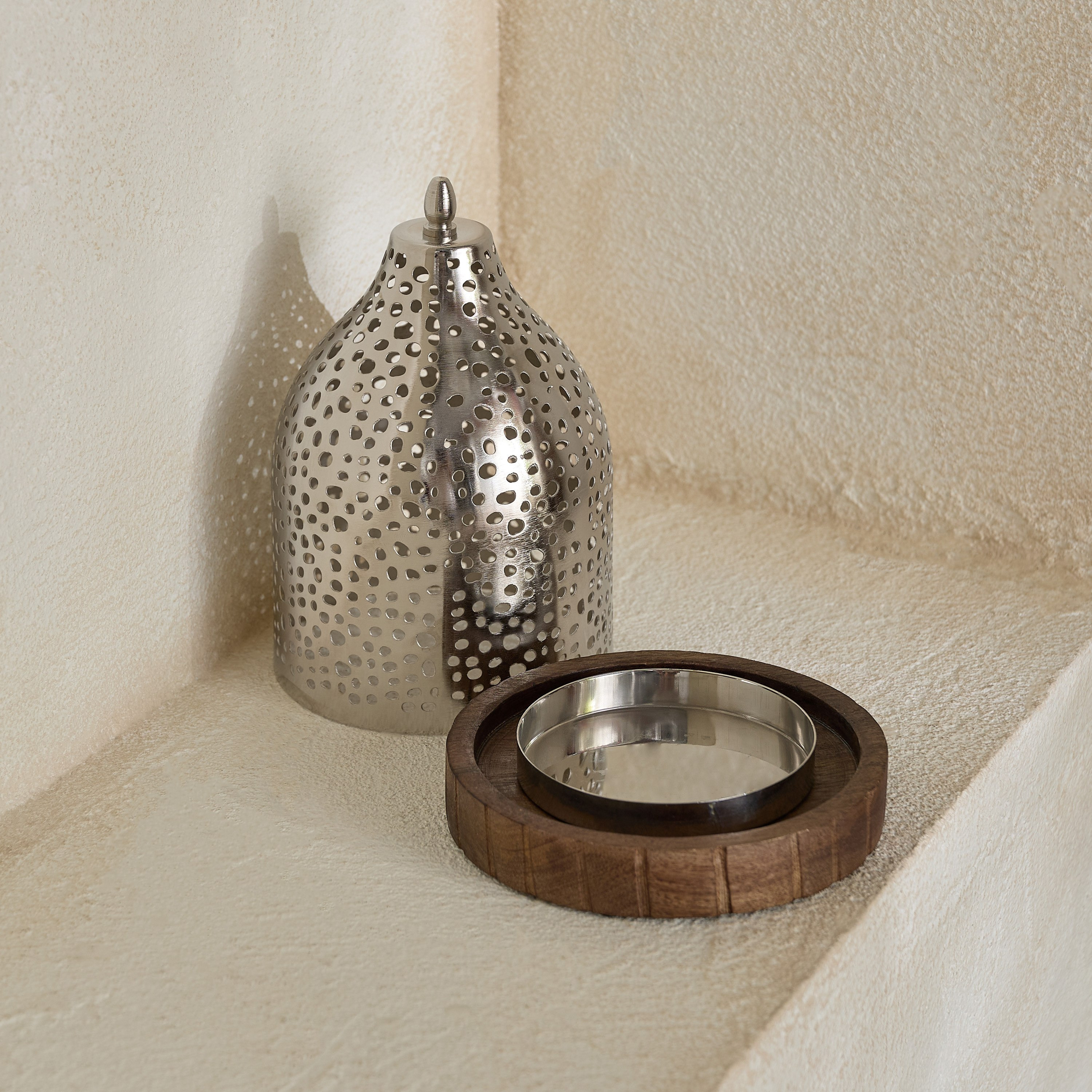 حامل شموع جالي بقاعدة من صفات تيرانو - 15x15x22 سم-hbxlivingroom-decorandaccessories-candleholders-image-3