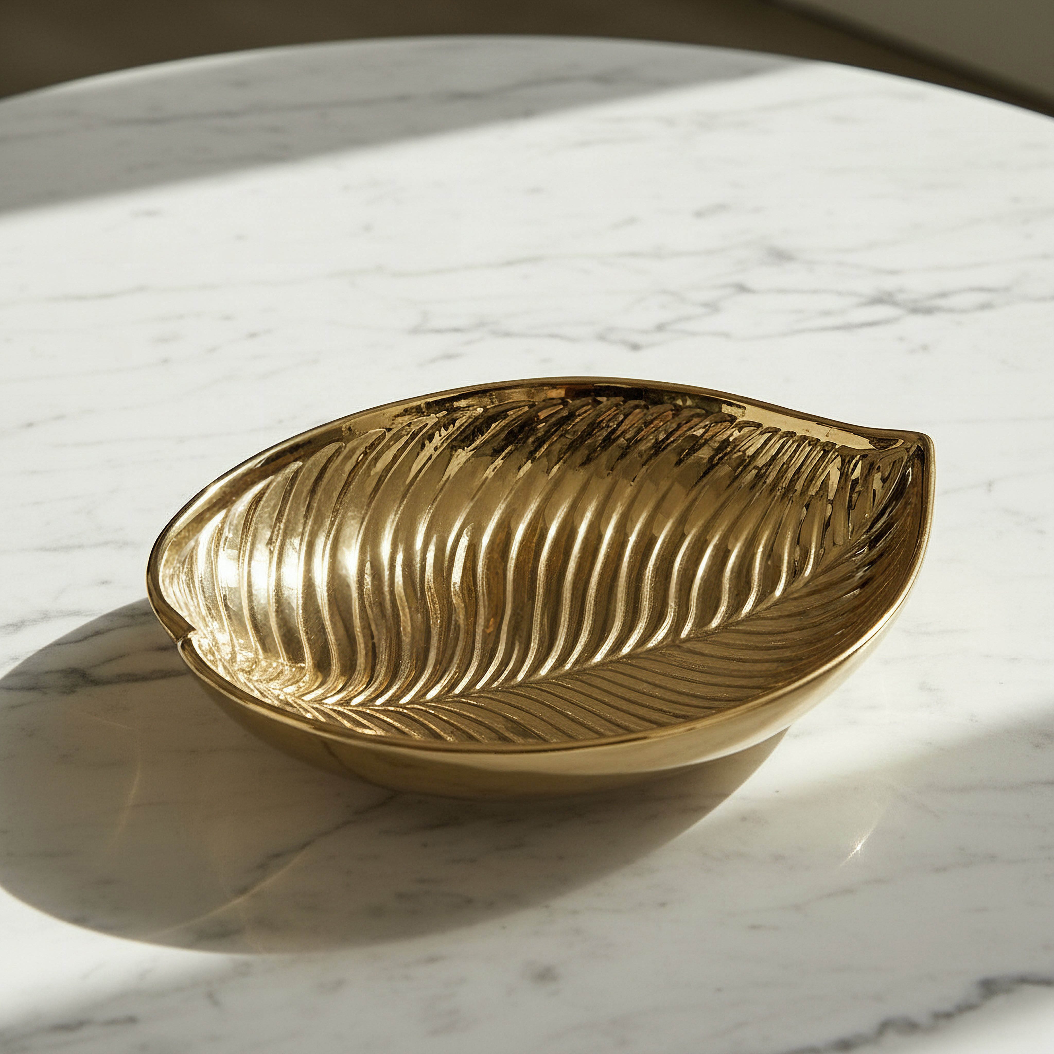 Aurum Titany Vianna Decorative Leaf Platter - 28x29.5x5 cm-hbxhomeware-hbxdecorandfurnishings-image-1