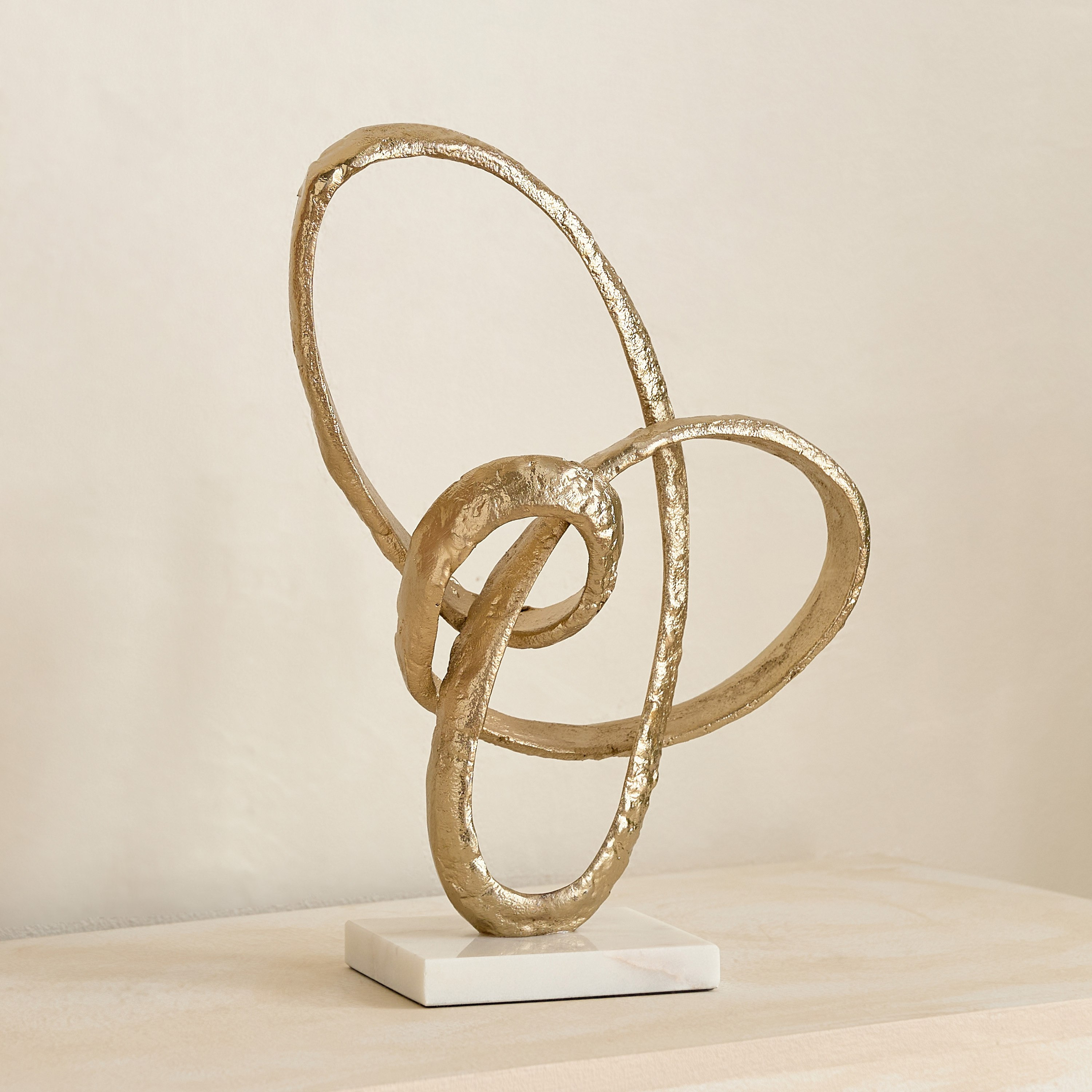 زينة ديكور من كاسا لوكس - 24x9x30 سم-hbxhomeware-homedecor-figurinesandornaments-image-1