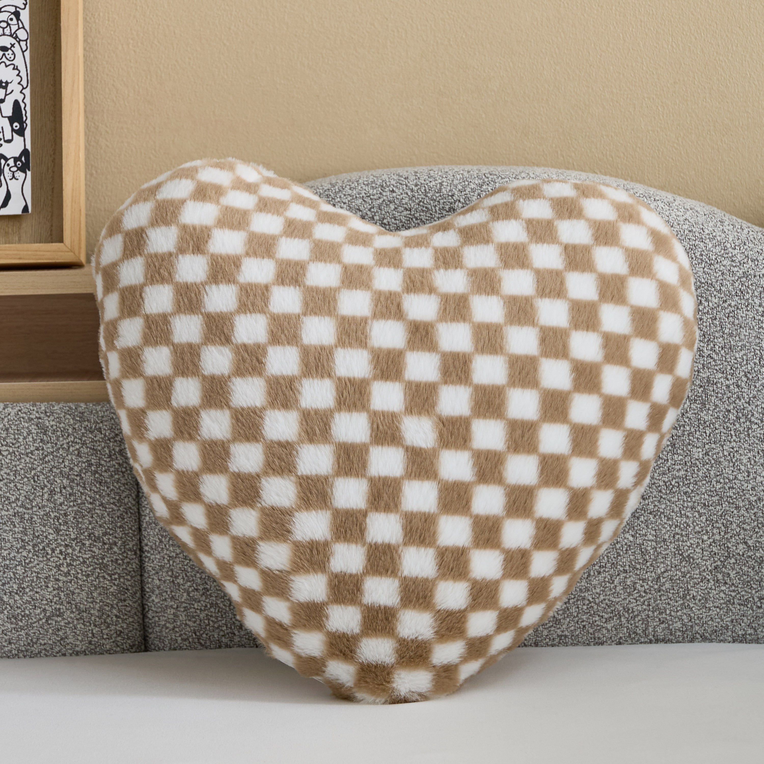 وسادة بتصميم قلب من سينتور - 42x42 سم-hbxhomeware-hbxkidsandyouth-image-5