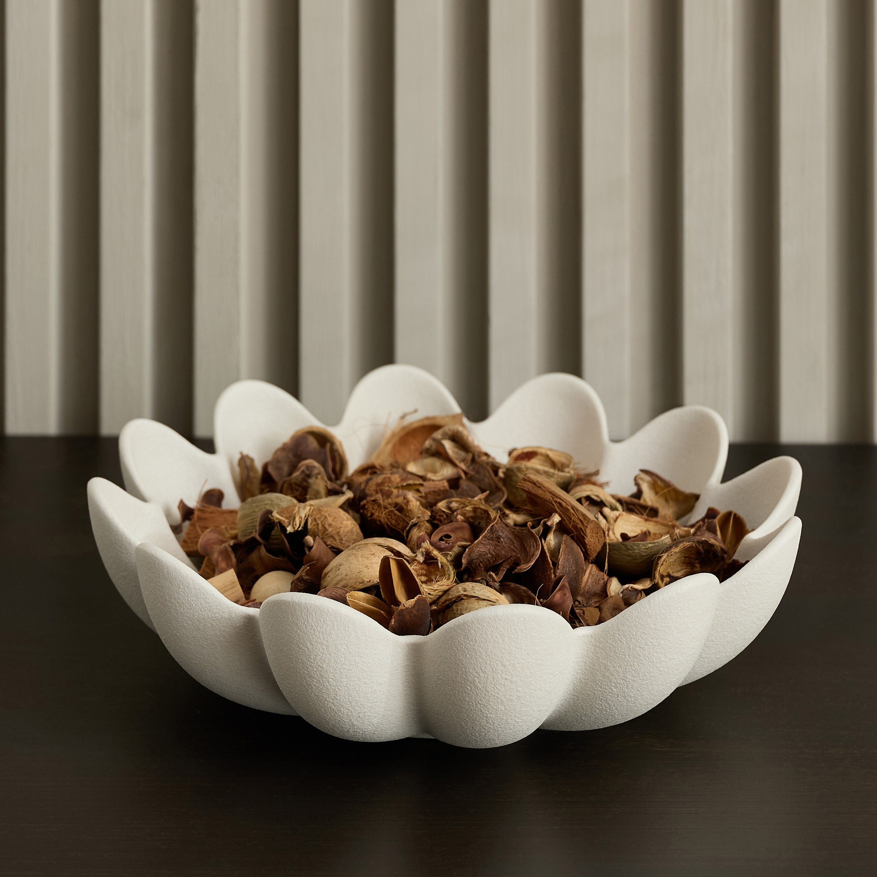 Monochrome Alora Decorative Bowl - 25.5x25.5x7 cm-hbxdecorandfurnishings-homeaccessories-bowls-image-5