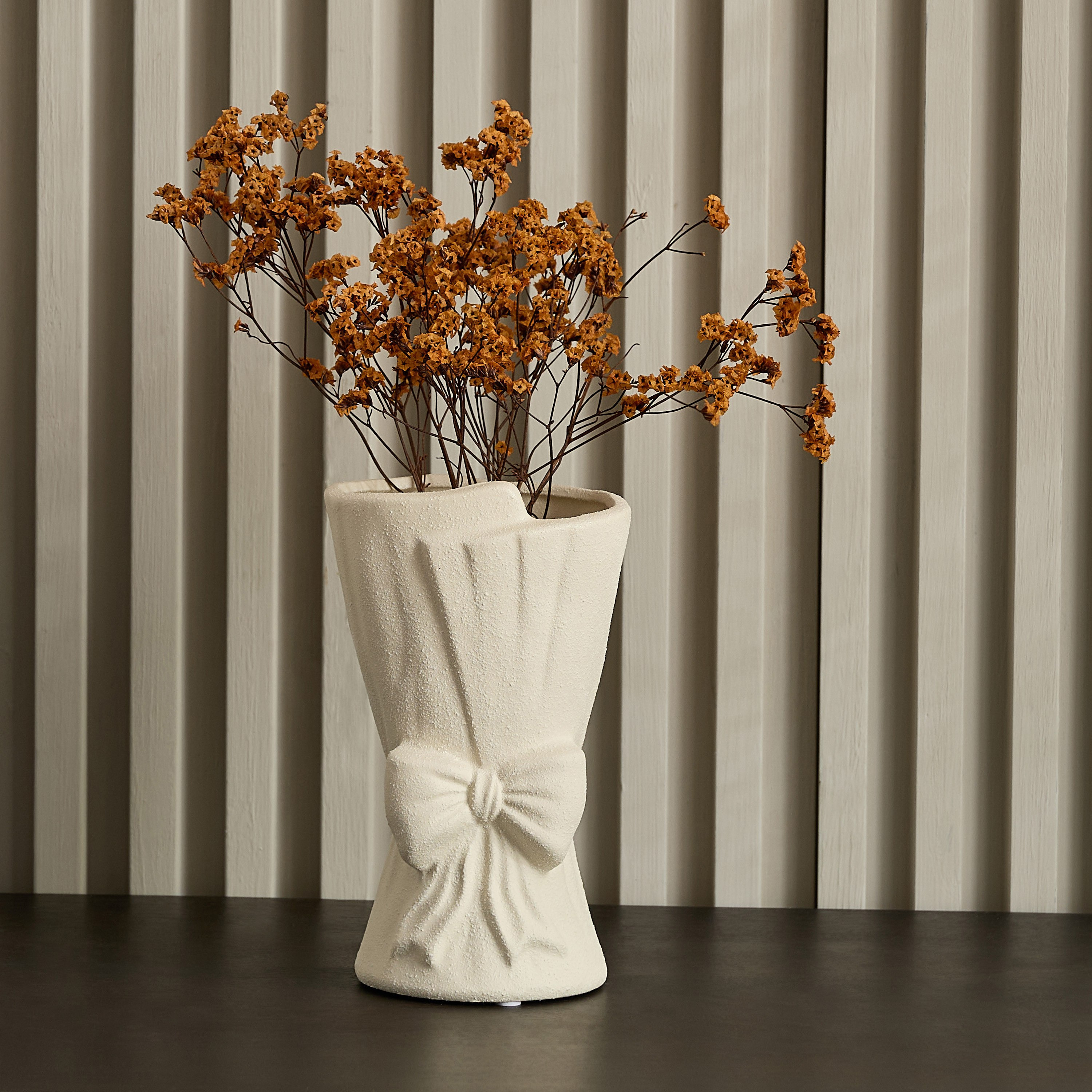 Umber Alora Decorative Vase - 11.5x10x20 cm-hbxbedroom-decorandaccessories-vases-image-5