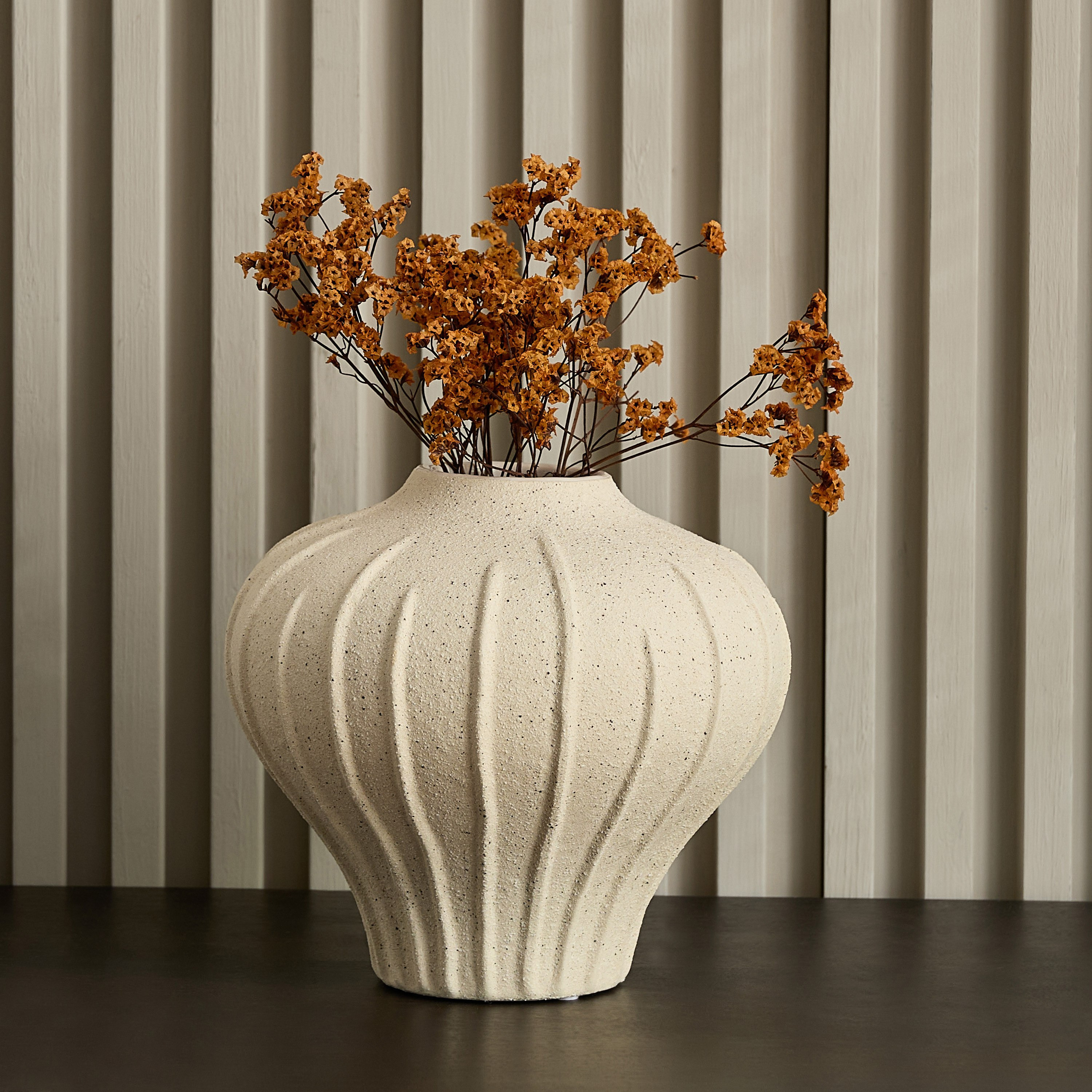Umber Alora Decorative Vase - 20.5x20.5x19.5 cm-hbxbedroom-decorandaccessories-vases-image-5