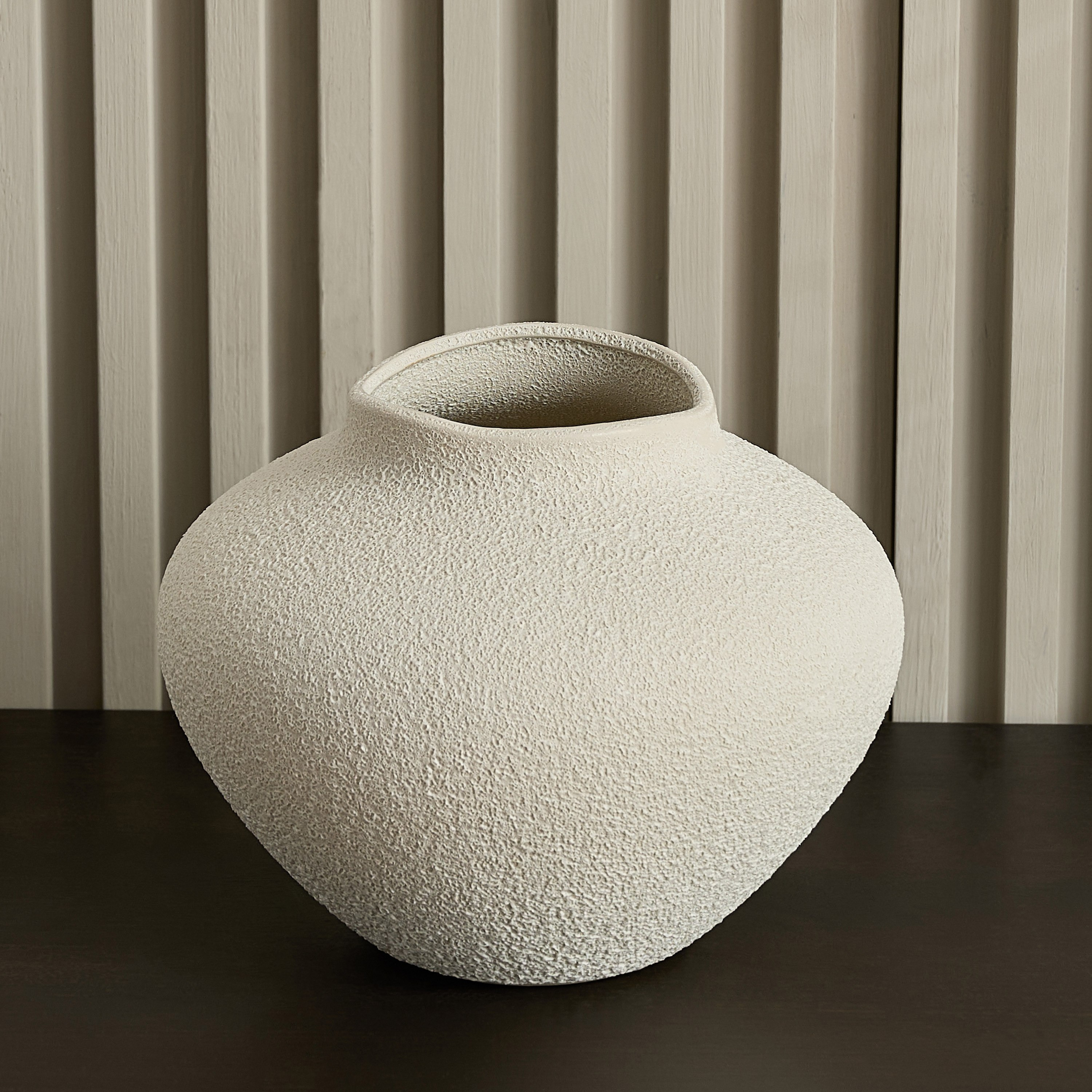 مزهرية ديكور من ألورا - 23.5x23.5x19.5 سم-hbxbedroom-decorandaccessories-vases-image-6
