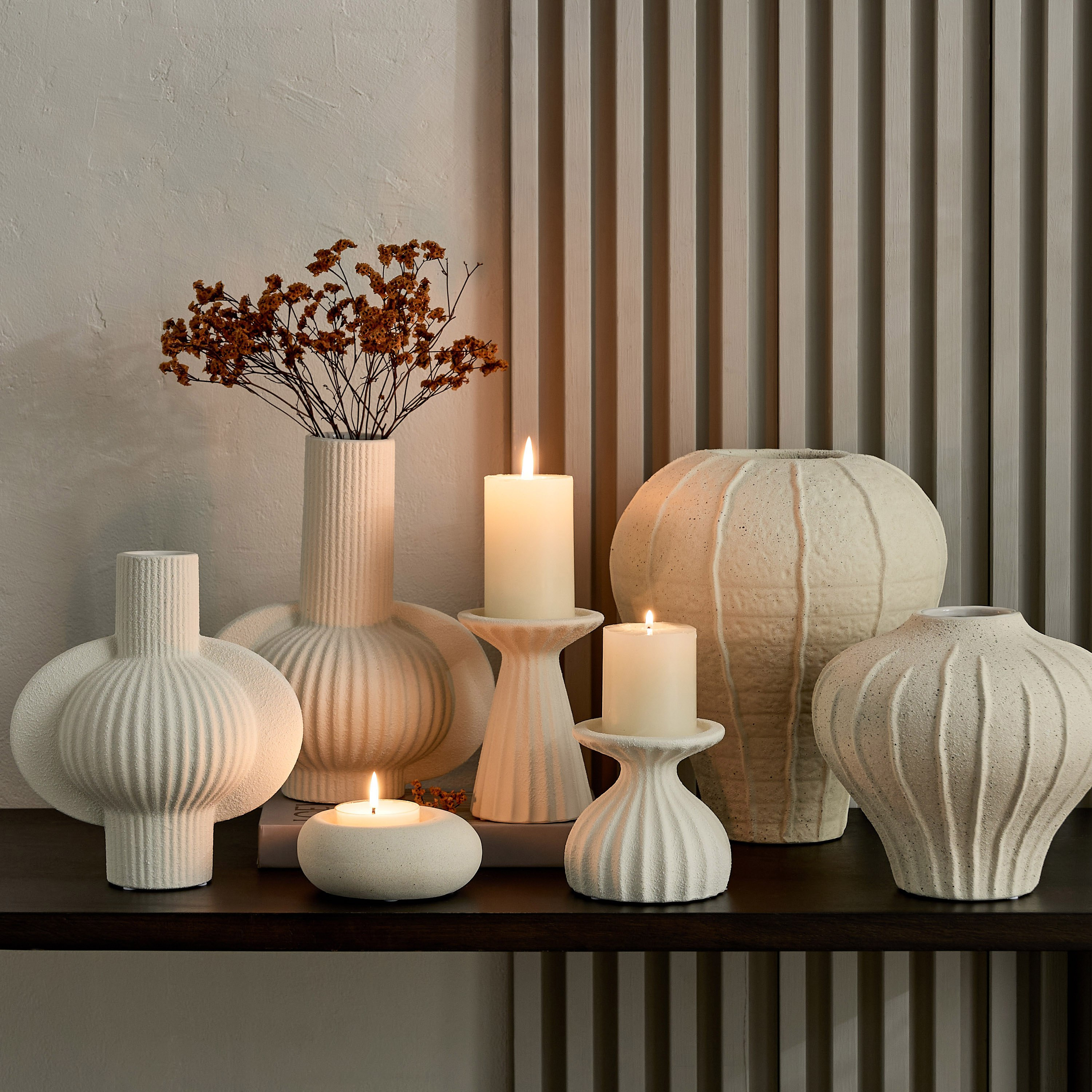 حامل شموع عمودي مزخرف من أمبر ألورا - 11×11×11 سم-hbxlivingroom-decorandaccessories-candleholders-image-9