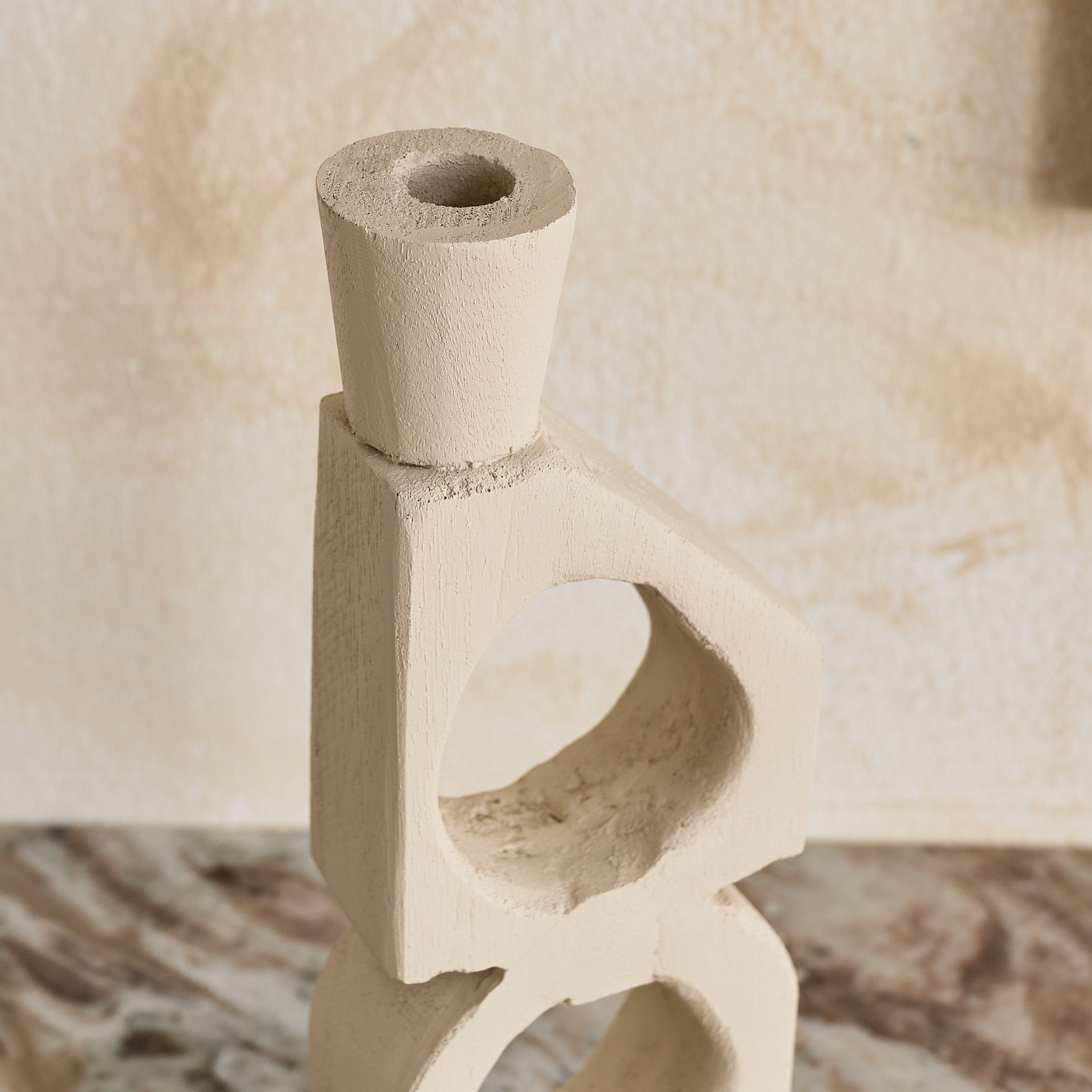حامل شموع رفيعة راتنج ديكور من فريسكو فيلا - 10x6.5x31.7 سم-hbxlivingroom-decorandaccessories-candleholders-image-8