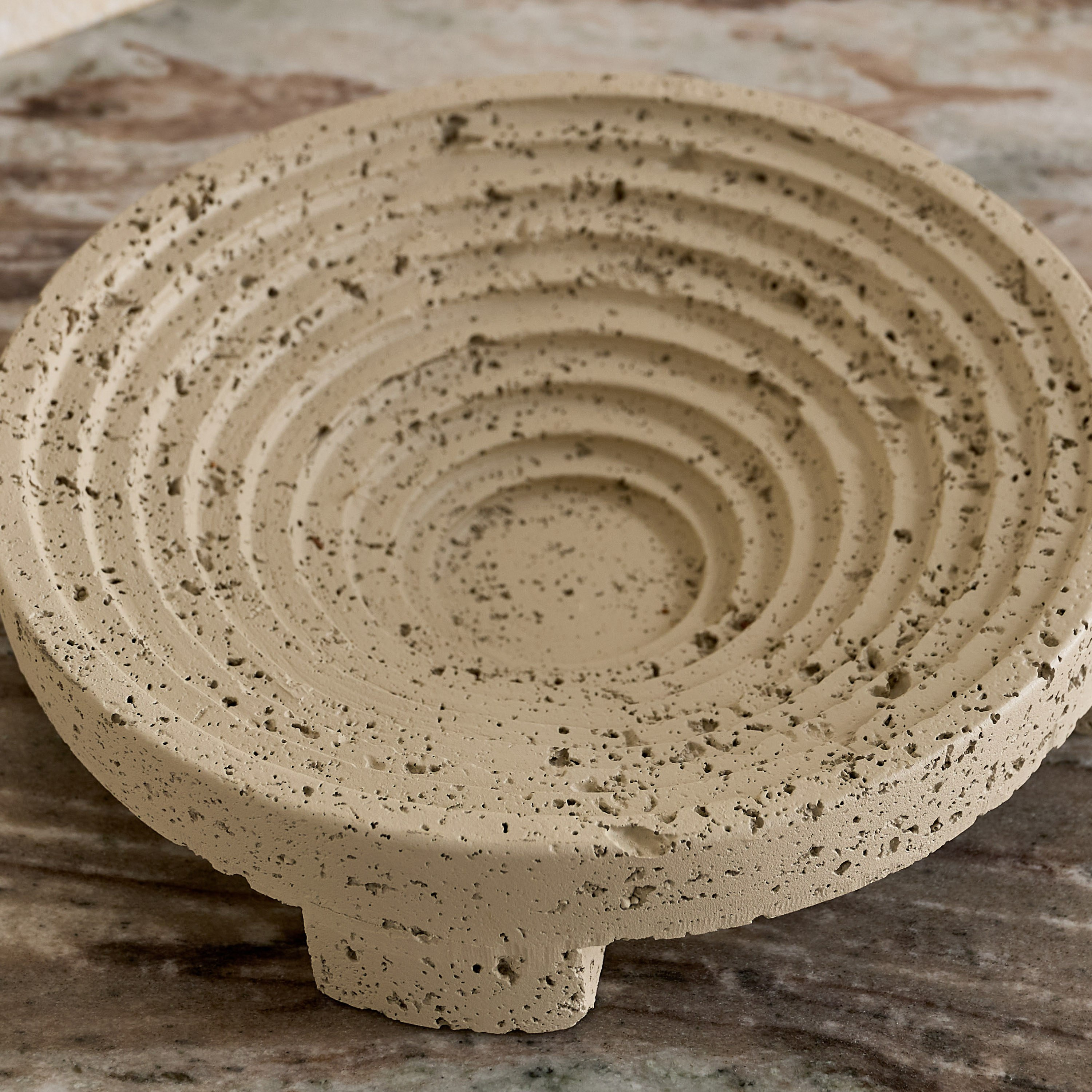 Fresco Vila Decorative Resin Tray - 22.2x22.2x5.1 cm-hbxhomeware-hbxdecorandfurnishings-image-6