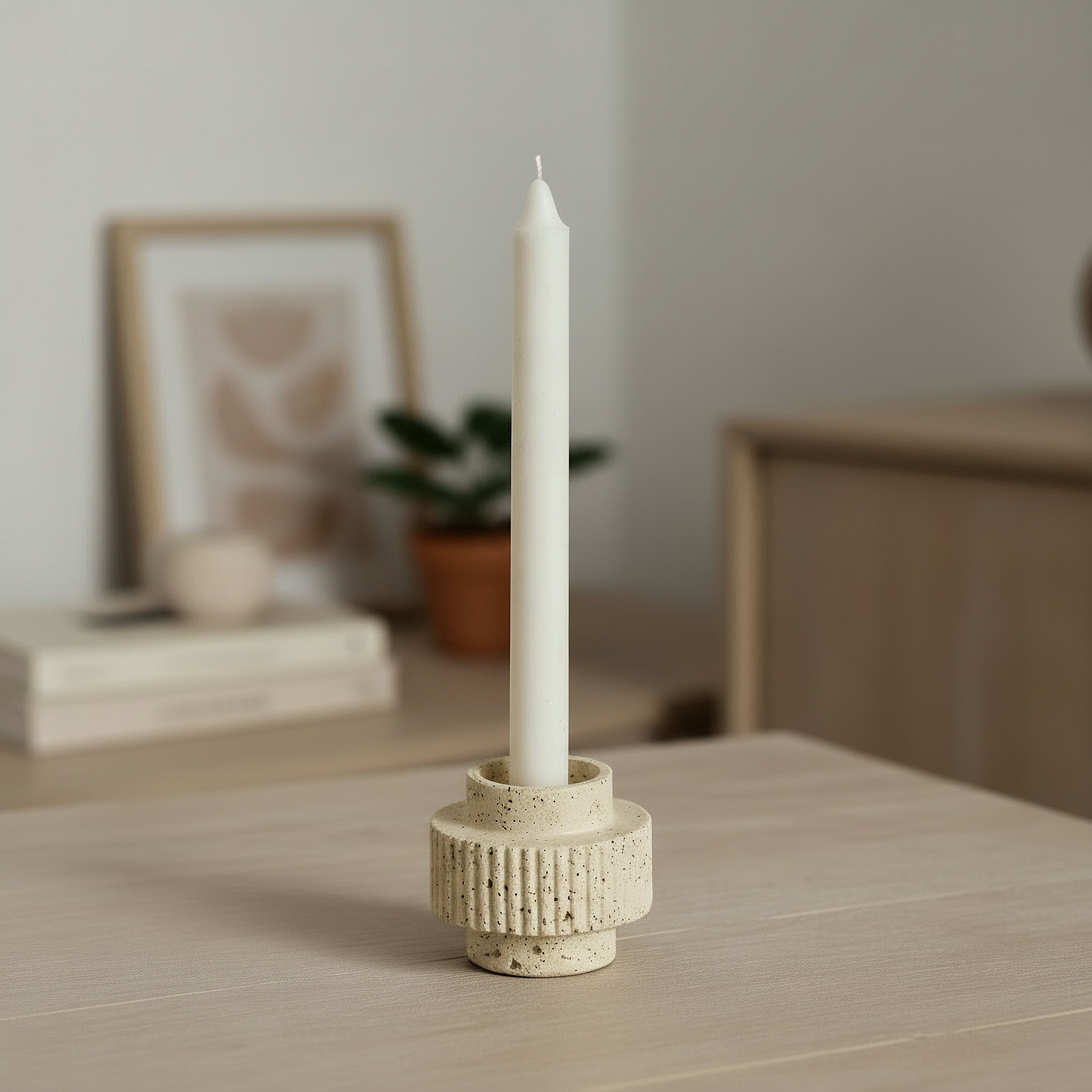 حامل شموع رفيعة راتنج من فريسكو فيلا - 8.2x8.2x6.7 سم-hbxlivingroom-decorandaccessories-candleholders-image-5