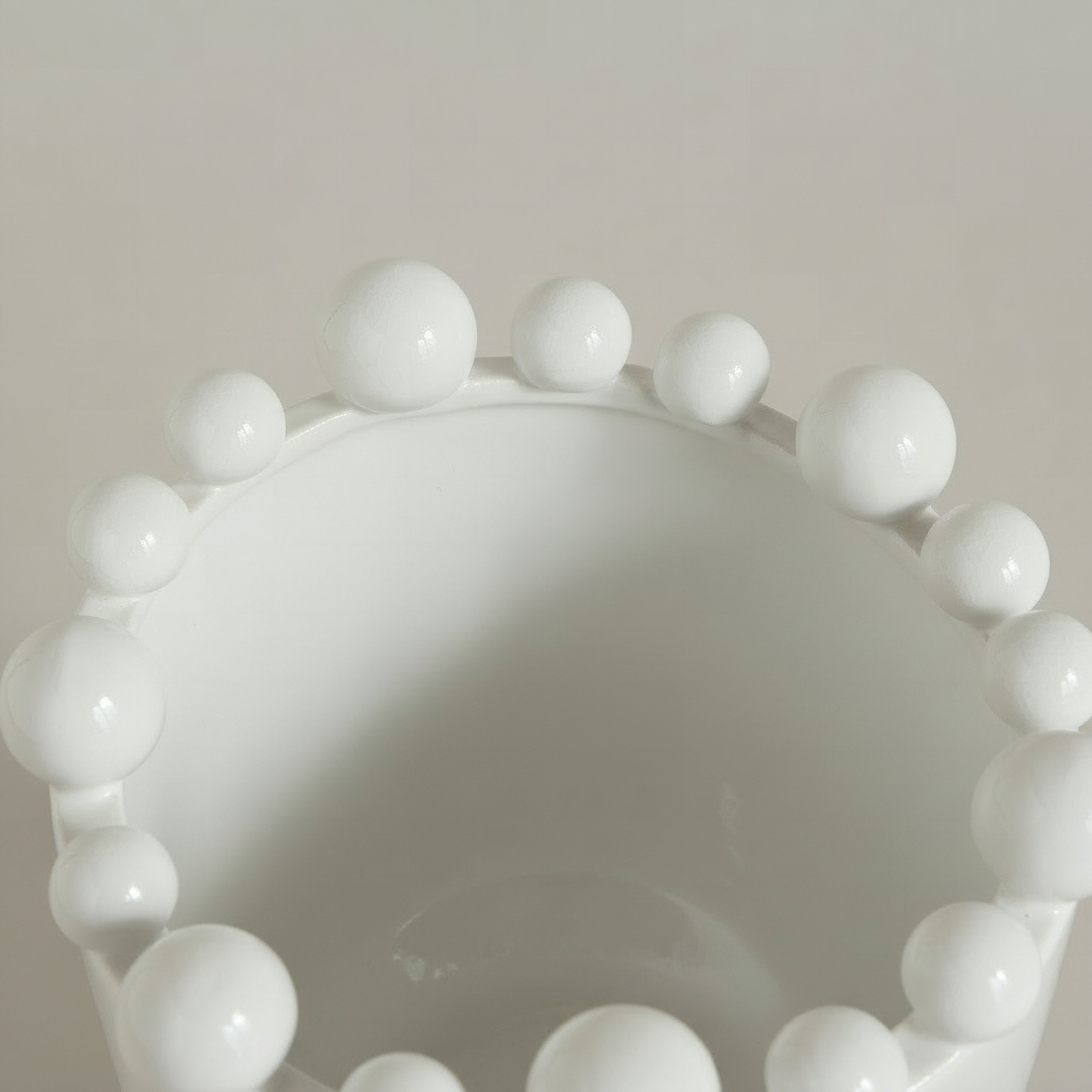 مزهرية ديكور سيراميك من فريسكو فيلا - 17.7x17x21.5 سم-hbxbedroom-decorandaccessories-vases-image-3