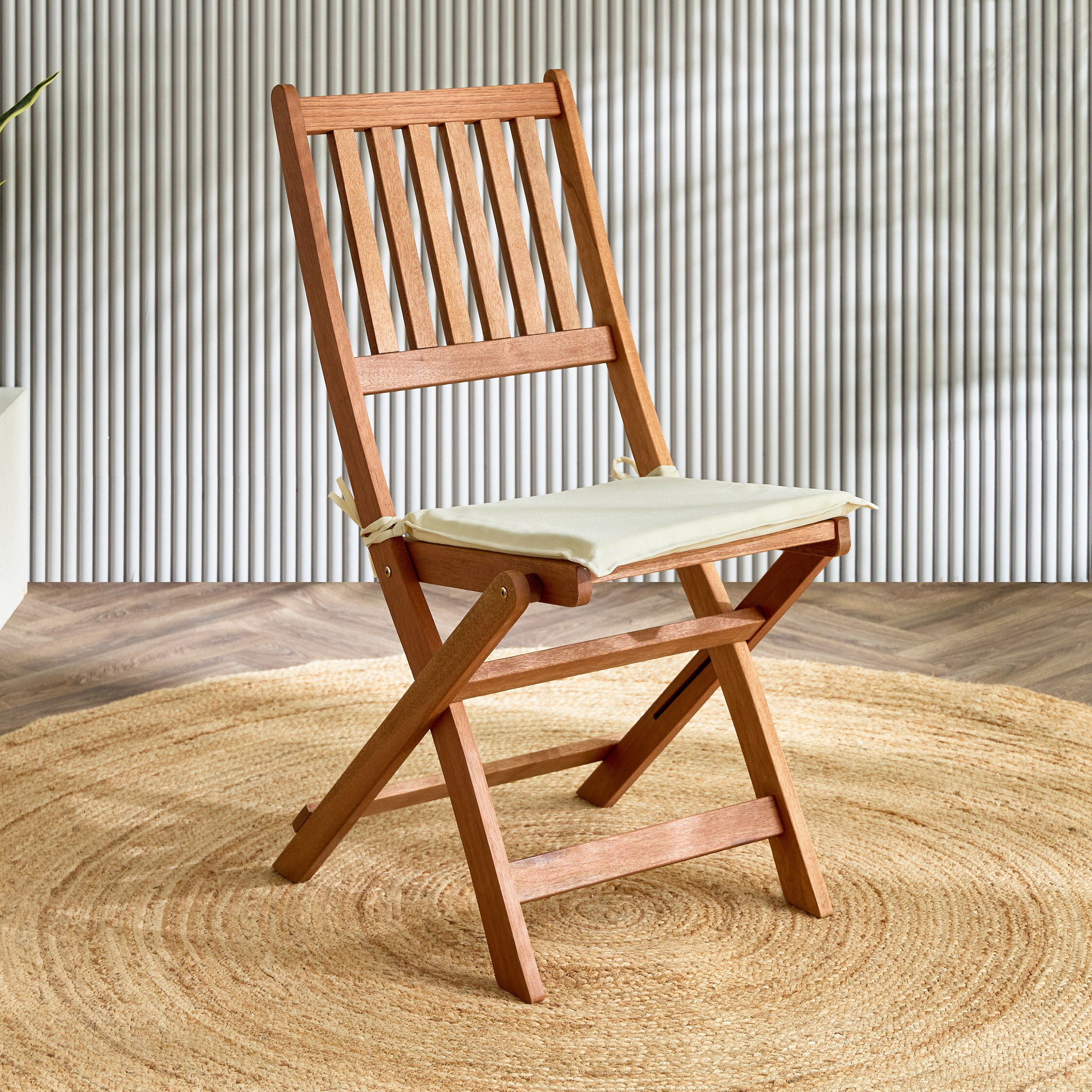 Movo Vera Bahama 4-Seater Solid Wood Foldable Outdoor Set with Cushion-hbxfurniture-outdoor-diningsets-image-5