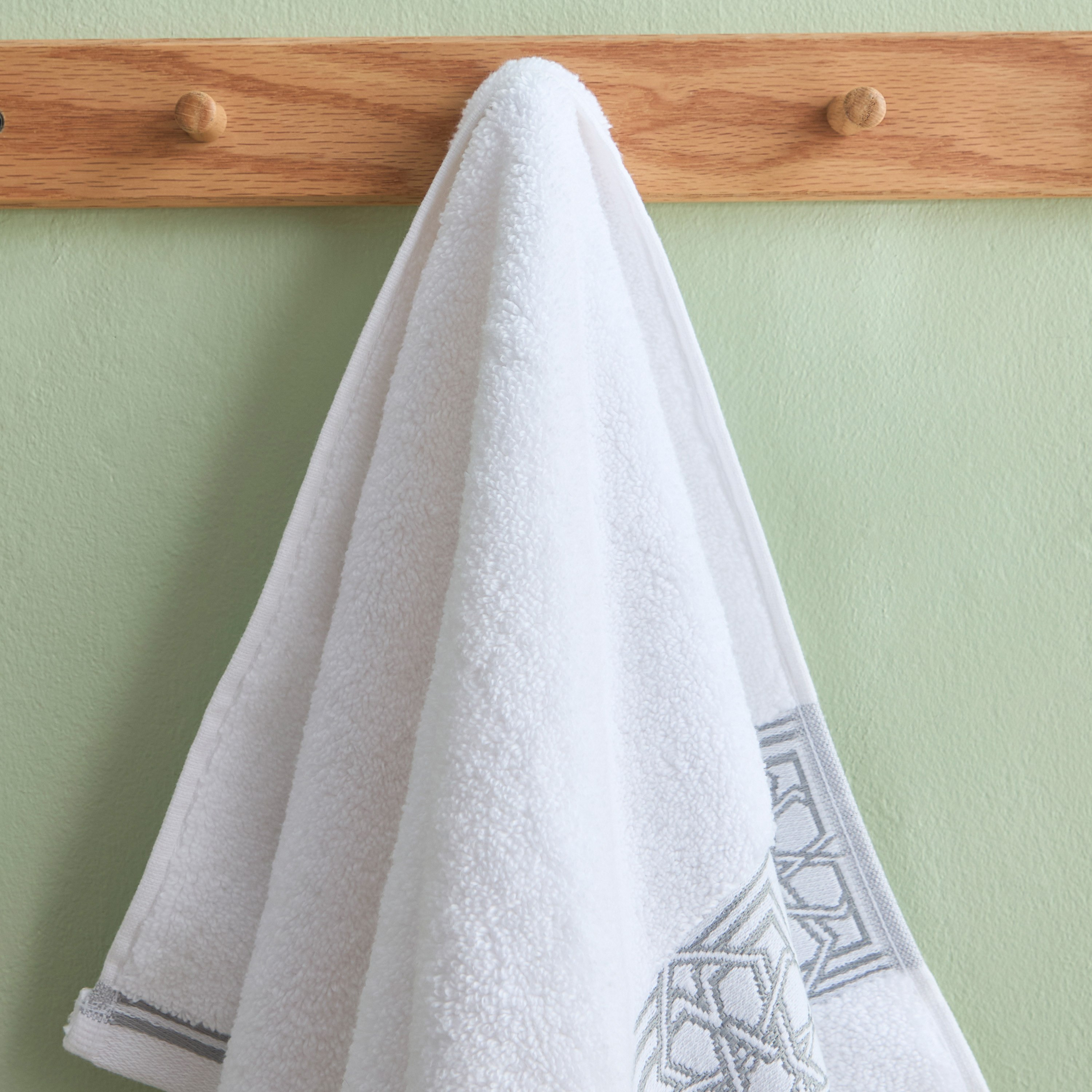 منشفة يد قطن لوريكس منقوشة من وايت هيفن ليالي نور - 40x70 سم-hbxbathroom-bathroomtextiles-image-3