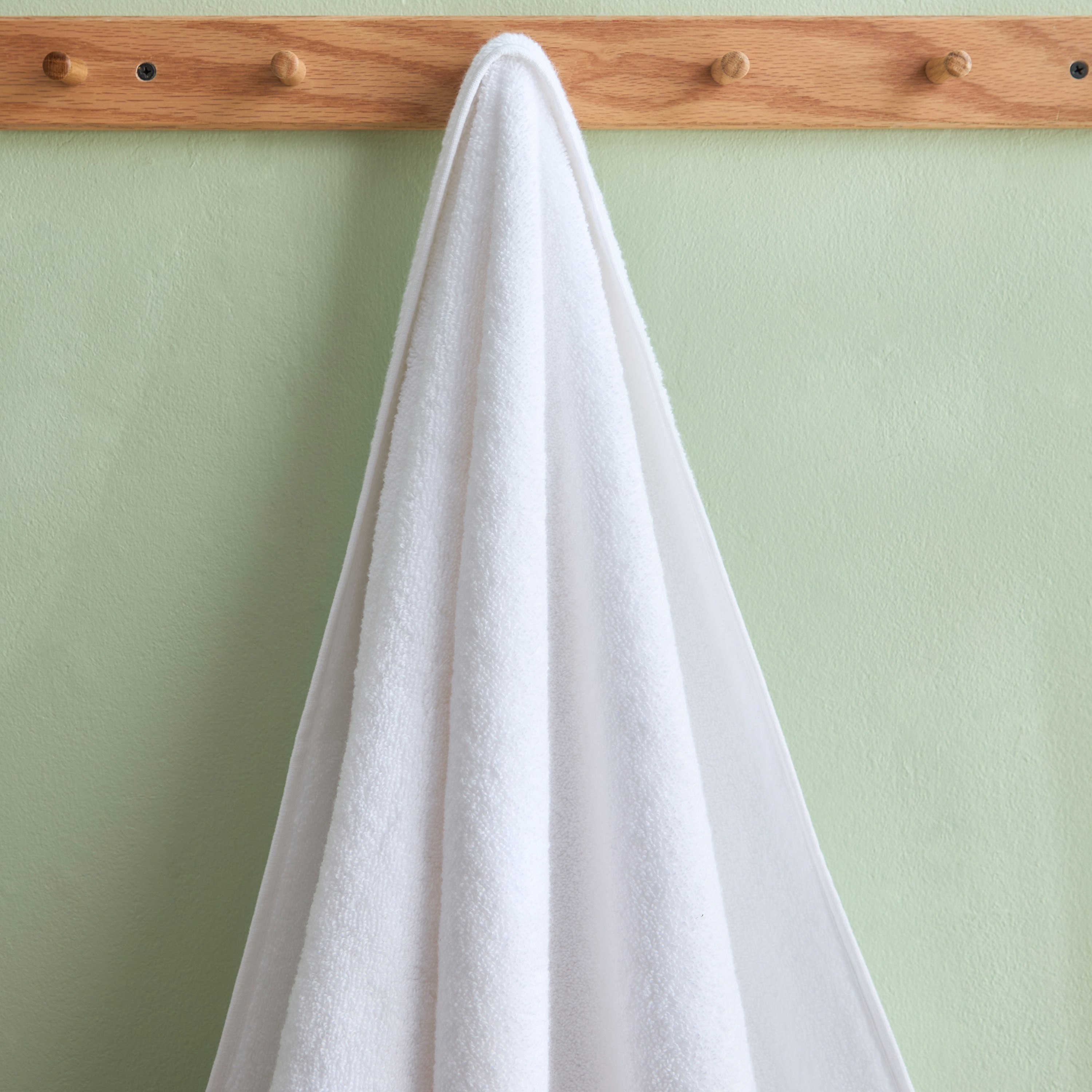 منشفة حمام كبيرة قطن لوريكس منقوشة من وايت هيفن ليالي نور - 80x150 سم-hbxbathroom-bathroomtextiles-image-2