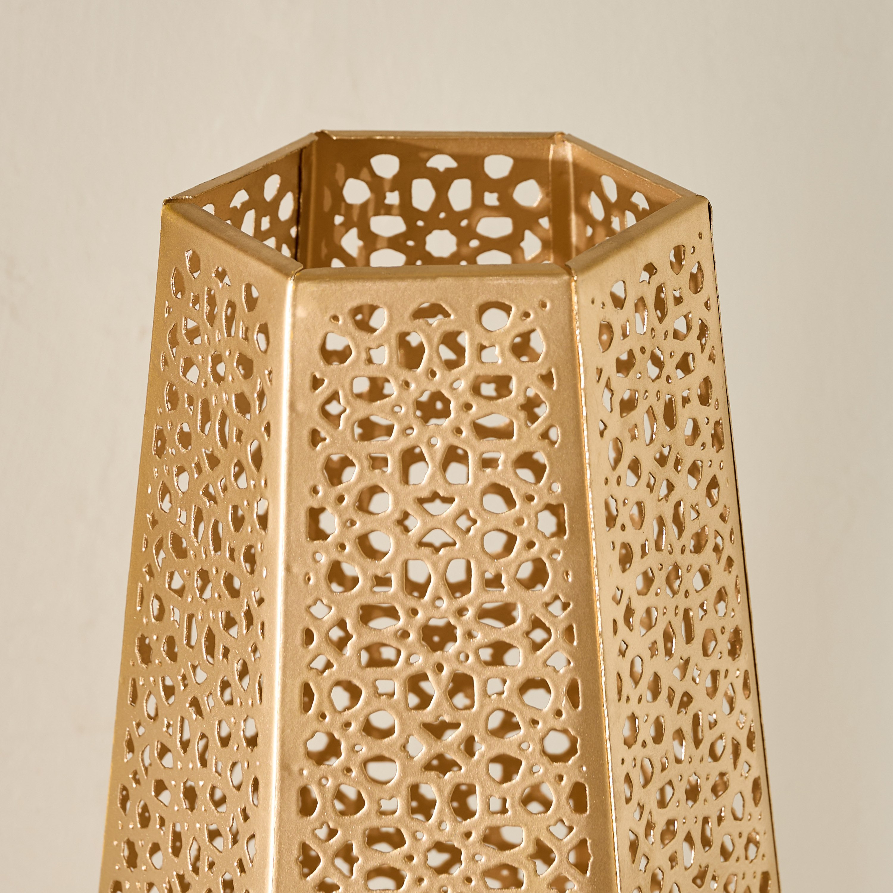 Arabesque Zaynah Cutwork Decorative Vase - 16x16x38 cm-hbxbedroom-decorandaccessories-vases-image-3