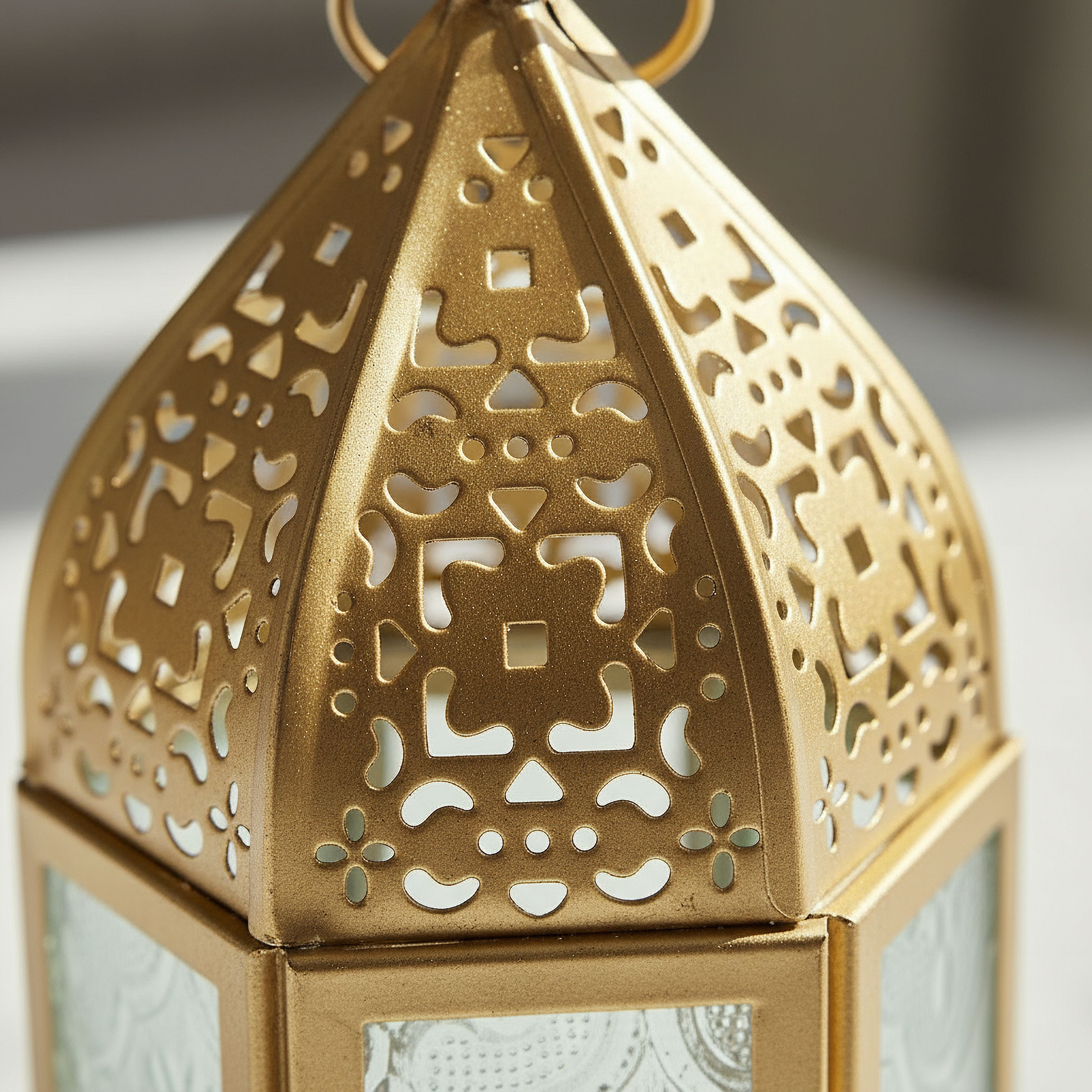 فانوس ديكور زينة من أرابيسك - 6.5×7.5×14 سم-hbxdecorandfurnishings-homeaccessories-lanterns-image-4