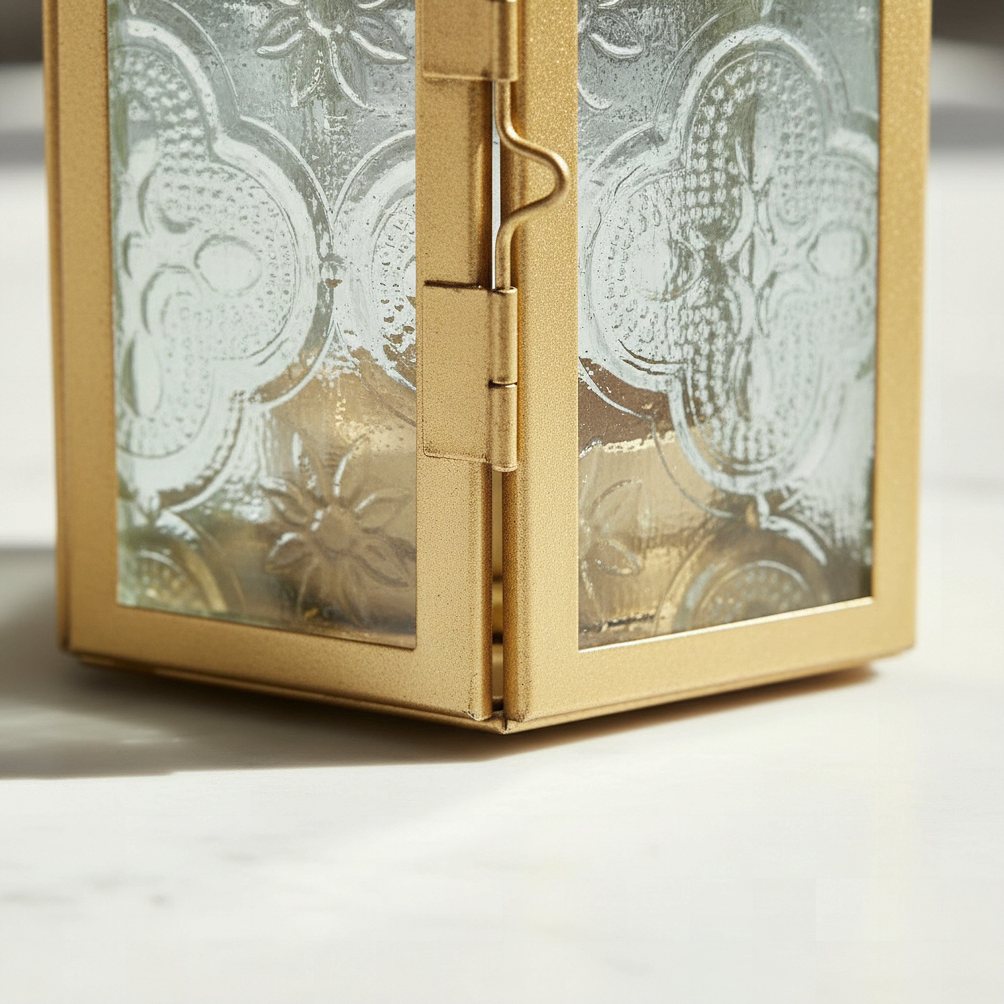 فانوس ديكور زينة من أرابيسك - 6.5×7.5×14 سم-hbxdecorandfurnishings-homeaccessories-lanterns-image-3