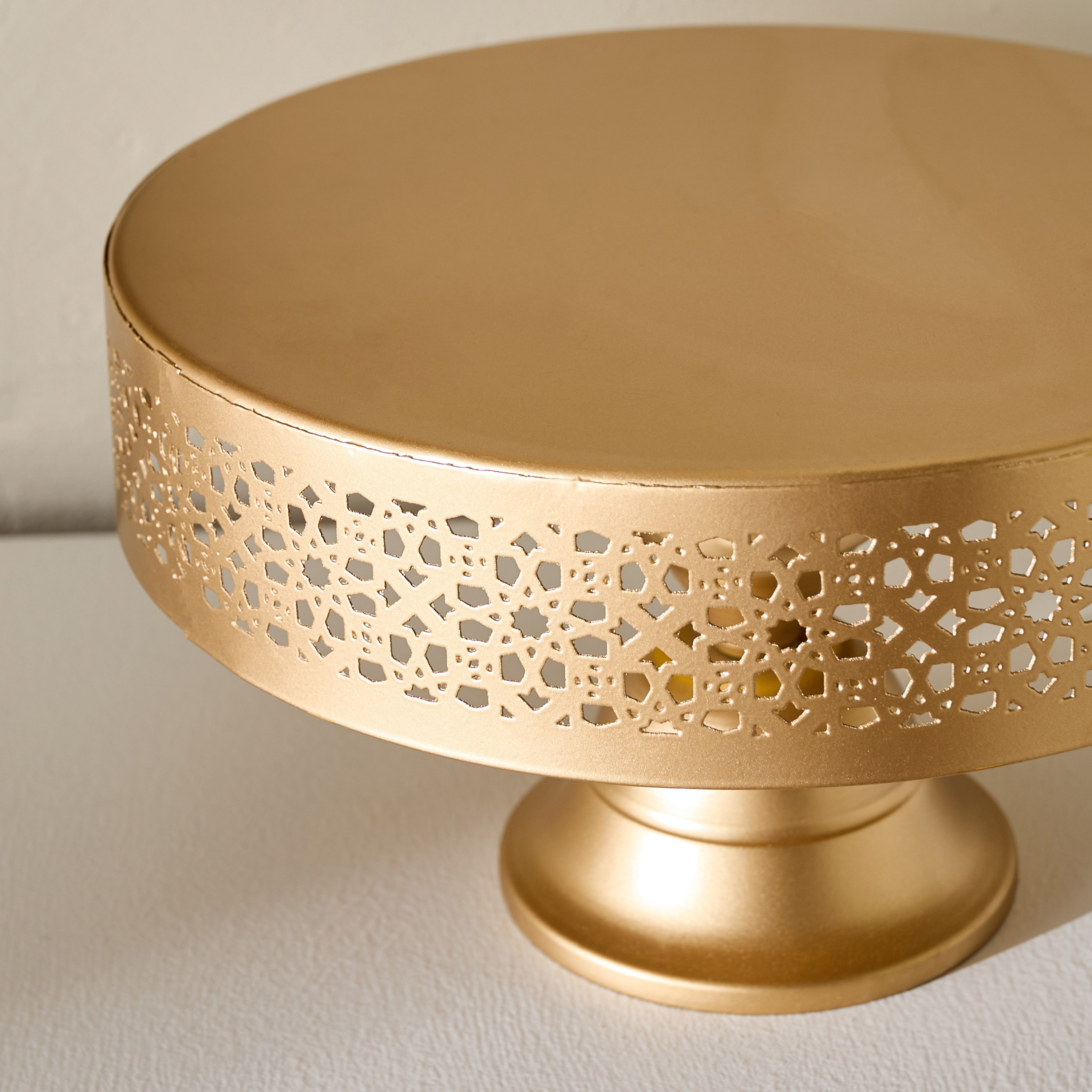 Arabesque Zaynah Cutwork Decorative Footed Platter - 20.5x20.5x26 cm-hbxhomeware-hbxdecorandfurnishings-image-3
