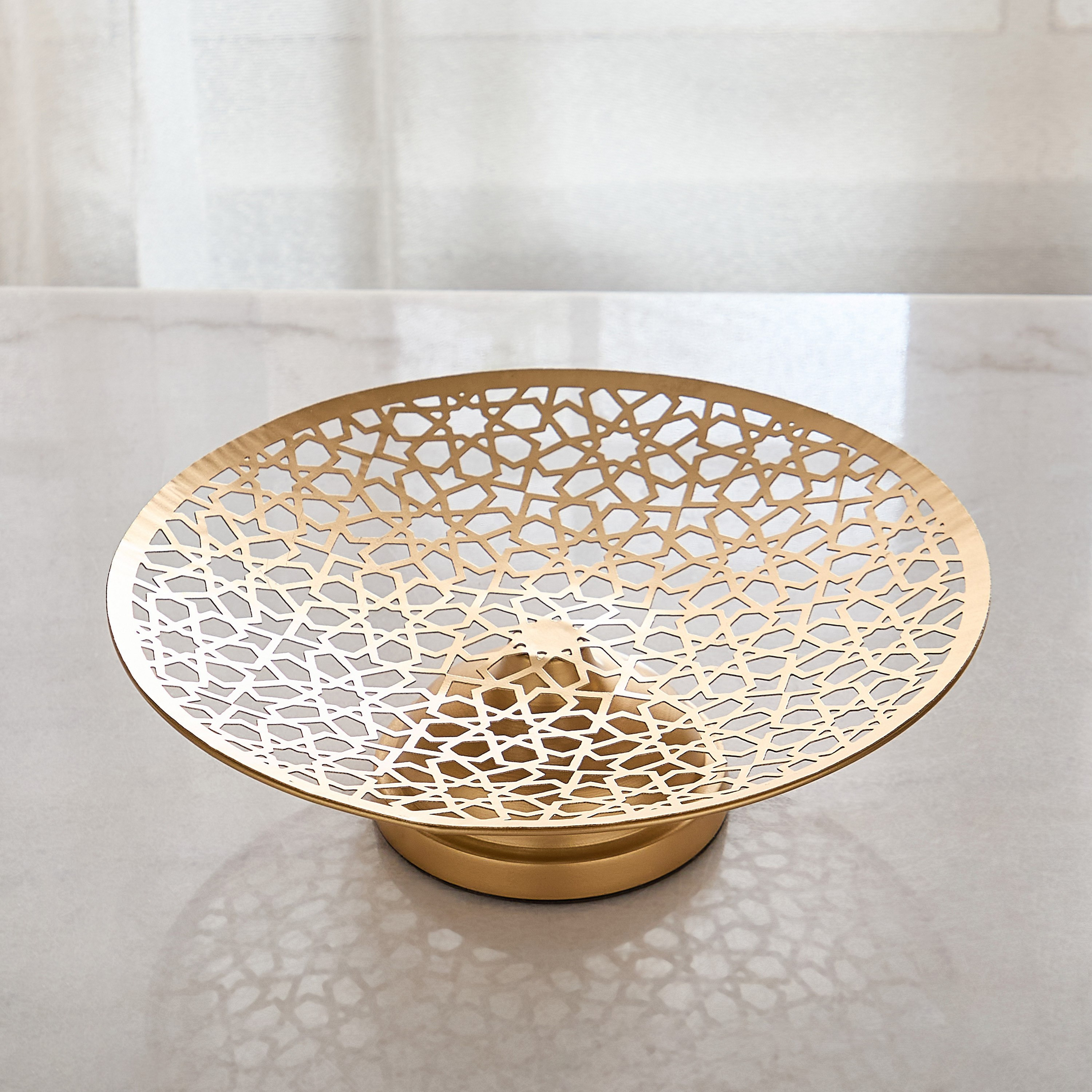 صينية ديكور بتصميم مفرغ زينة من أرابيسك - 28x28x6 سم-hbxhomeware-hbxdecorandfurnishings-image-6