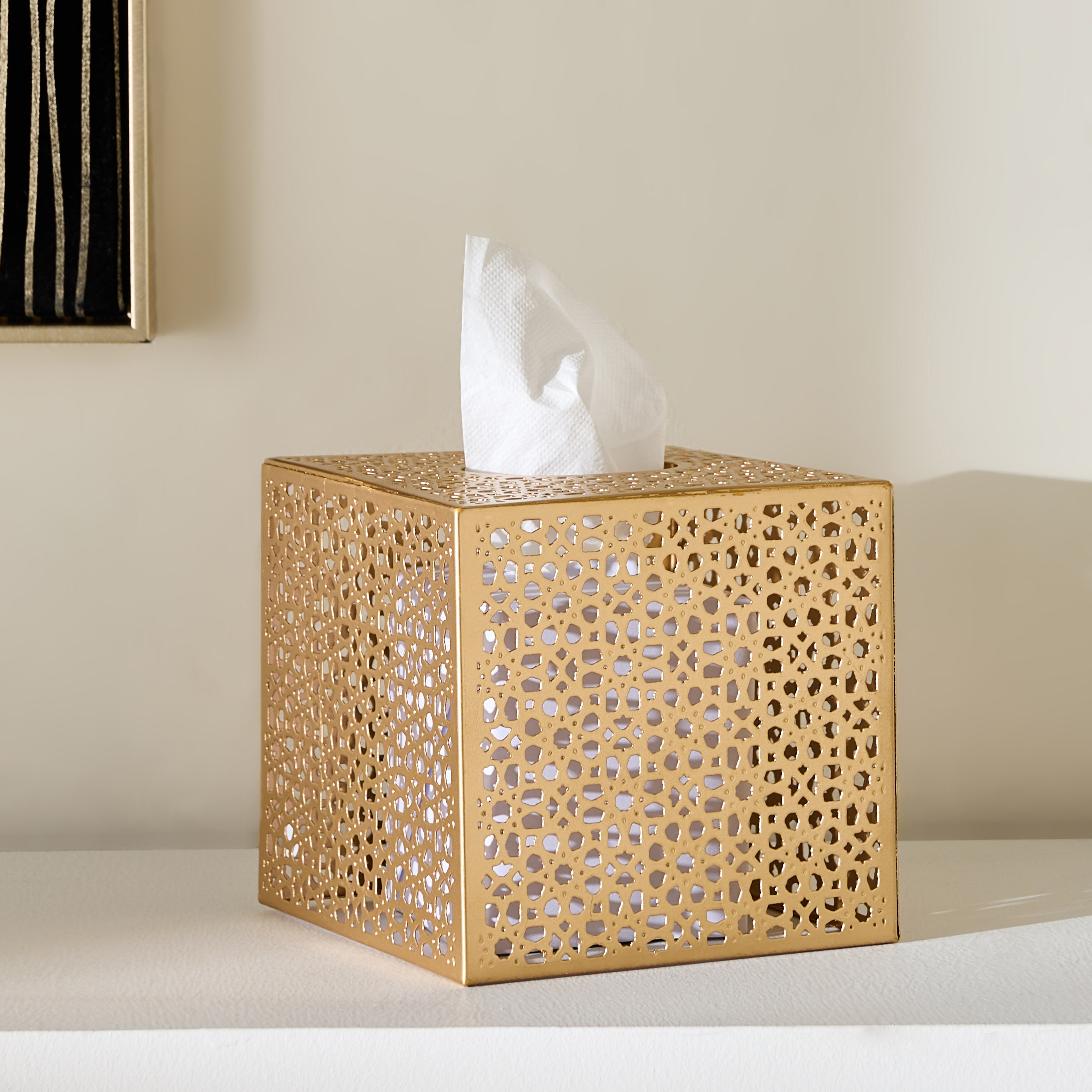 Arabesque Zaynah Decorative Cutwork Tissue Box - 14x14x14 cm-hbxdecorandfurnishings-homeaccessories-novelties-image-1