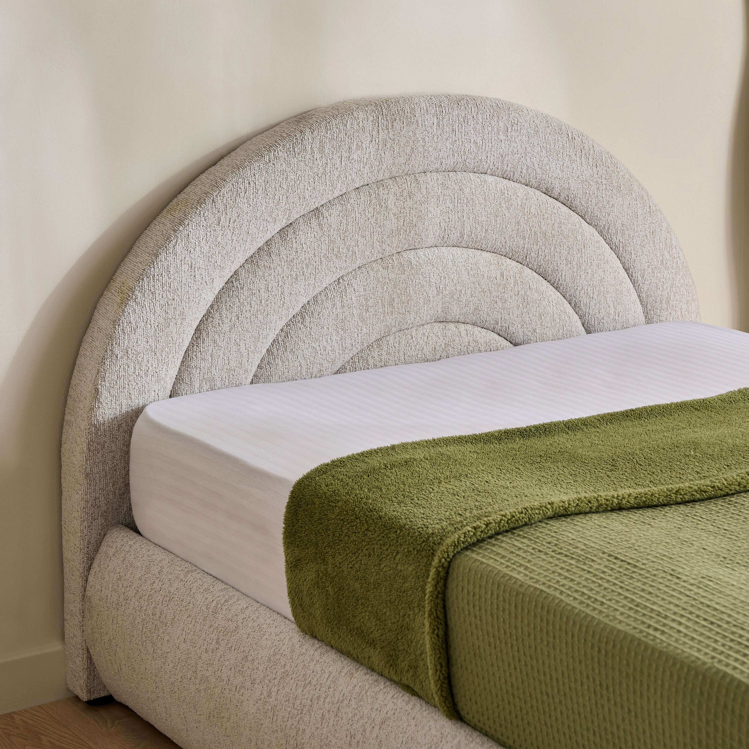 Movo Island Sardinia Upholstered Twin Bed - 120x200 cm-hbxbedroom-bedsandbedsets-upholsteredbeds-twin-image-3