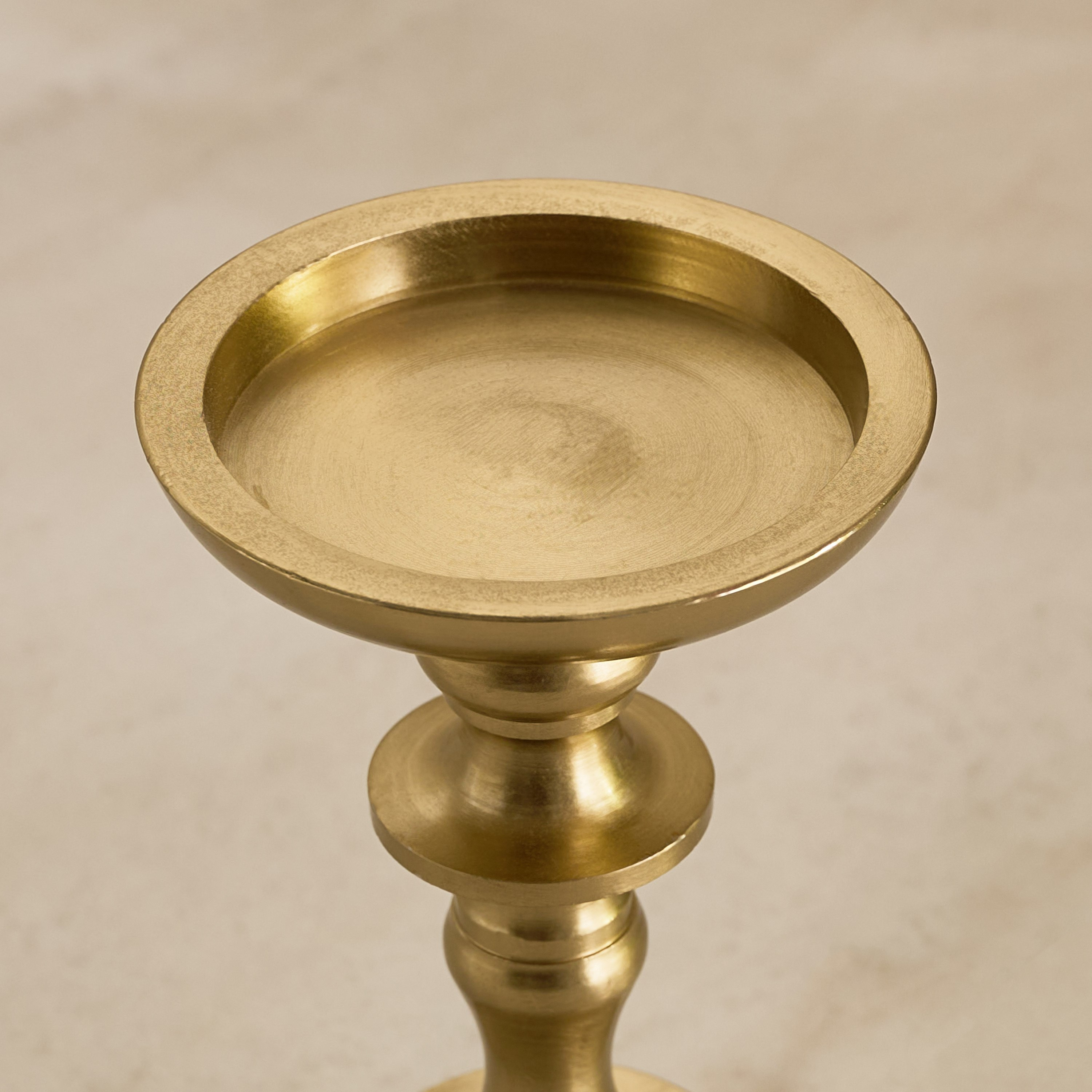 Casa Vero Decorative Pillar Candleholder - 10x10x15 cm-hbxlivingroom-decorandaccessories-candleholders-image-8