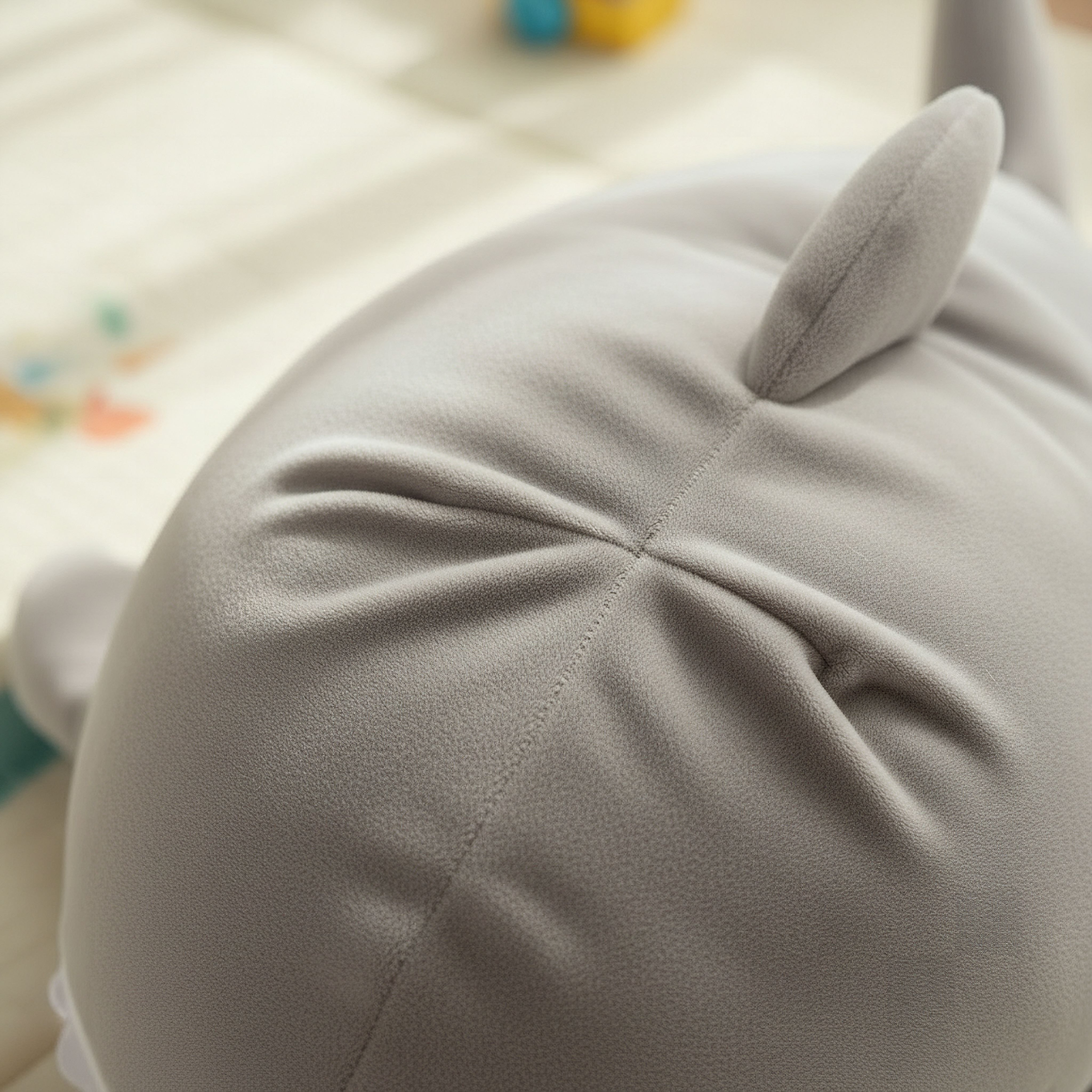 وسادة على شكل سمكة القرش من سنتور - 33x45x22 سم-hbxbedroom-bedding-cushionsandcovers-filledcushions-image-3