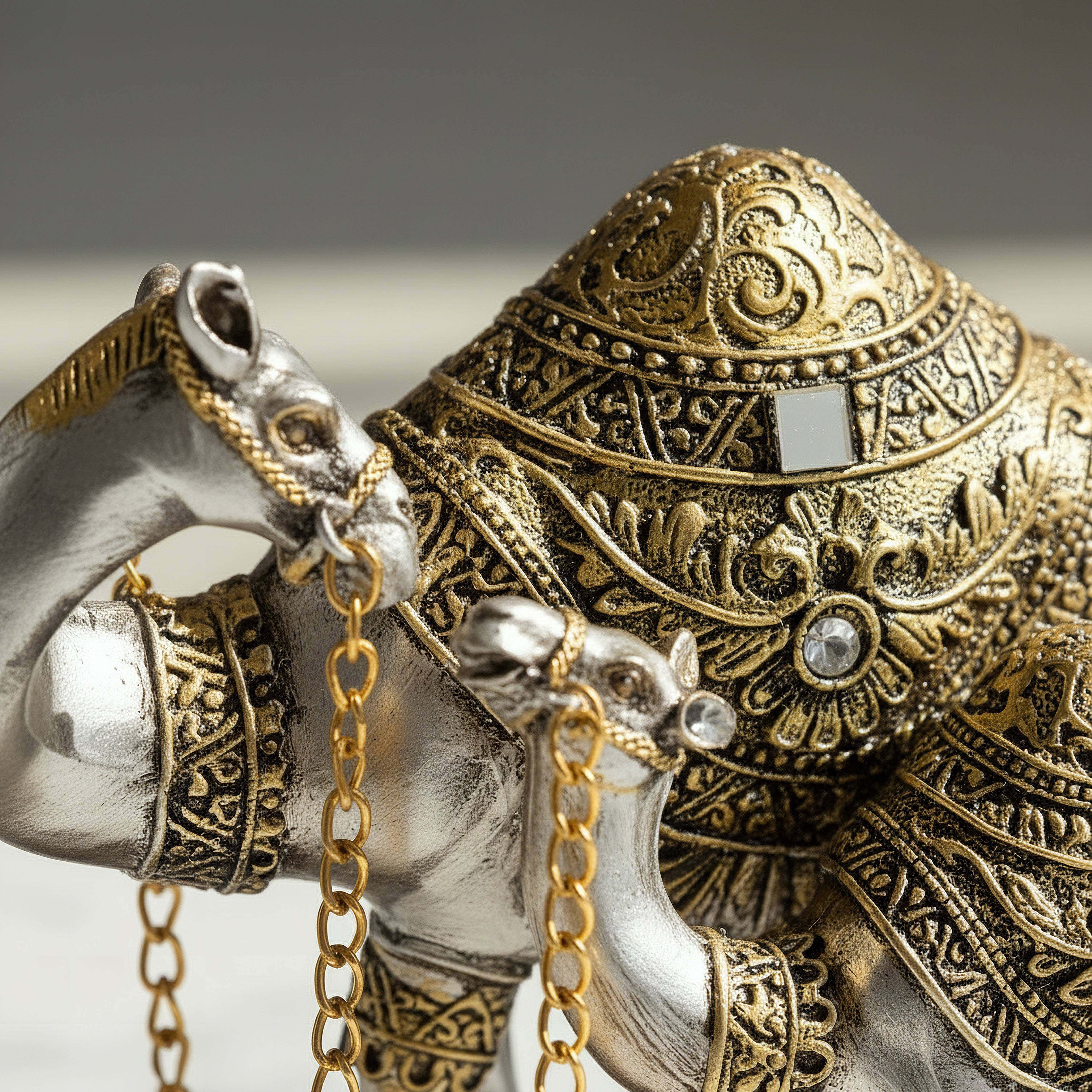 Wren Qusida Polyresin Camel with Calf Figurine - 18x11x11 cm-hbxhomeware-homedecor-figurinesandornaments-image-2