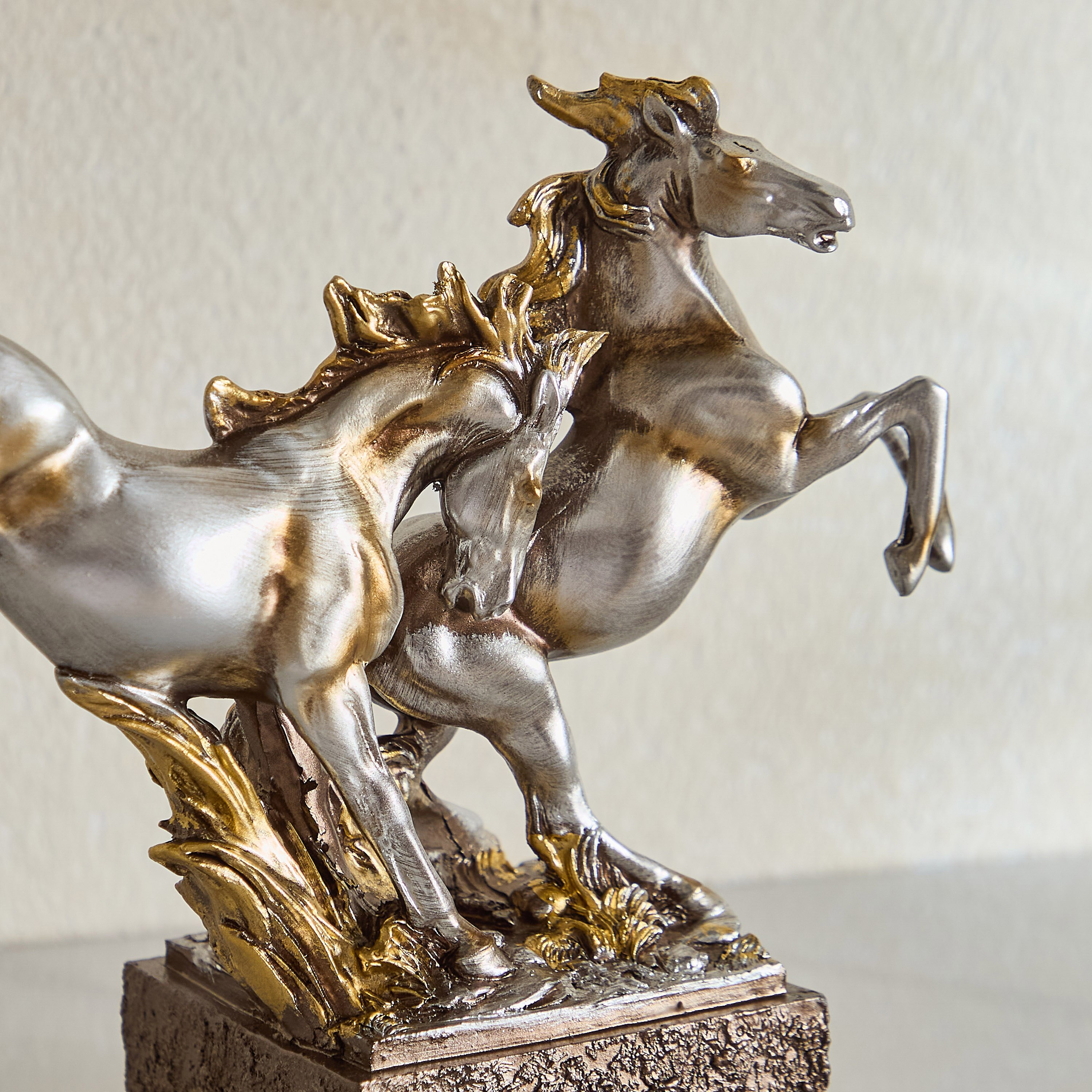 تمثال زوج خيول من بوليريسين من رين قصيدة – 20.5×4.7×17.1 سم-hbxhomeware-homedecor-figurinesandornaments-image-3