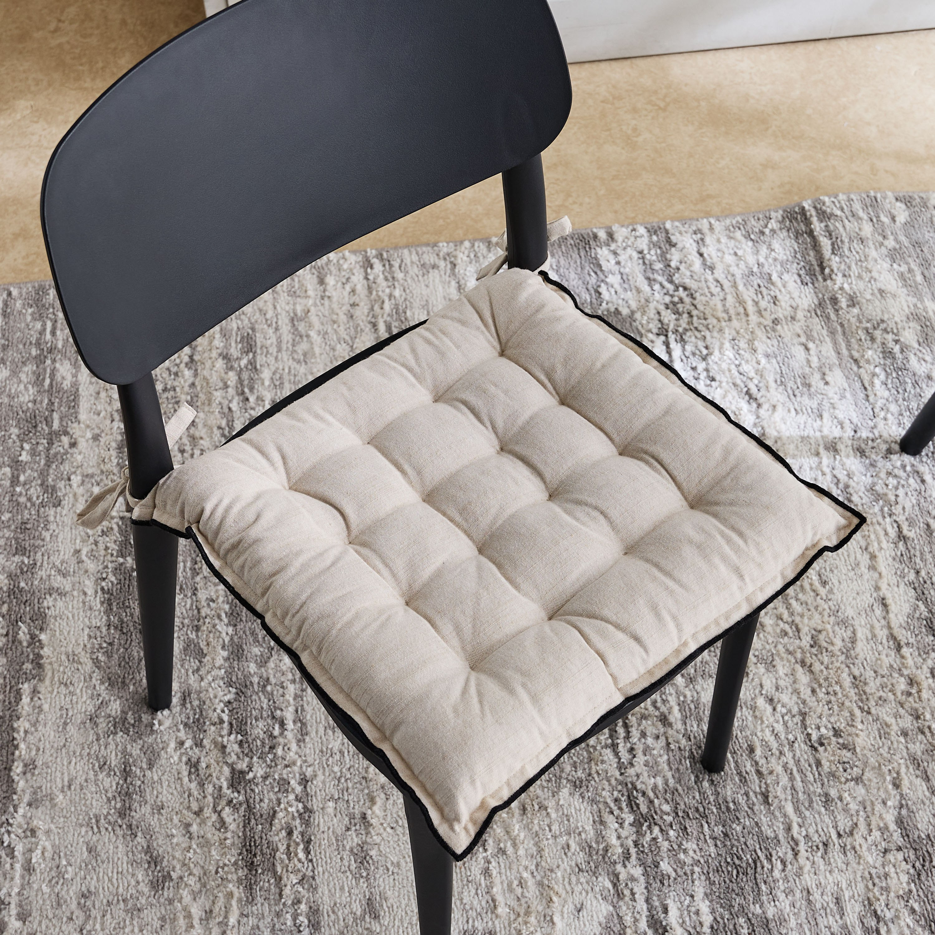 Harley Hana Chair Pad - 40x40 cm-hbxhomeware-hbxlivingroom-image-1