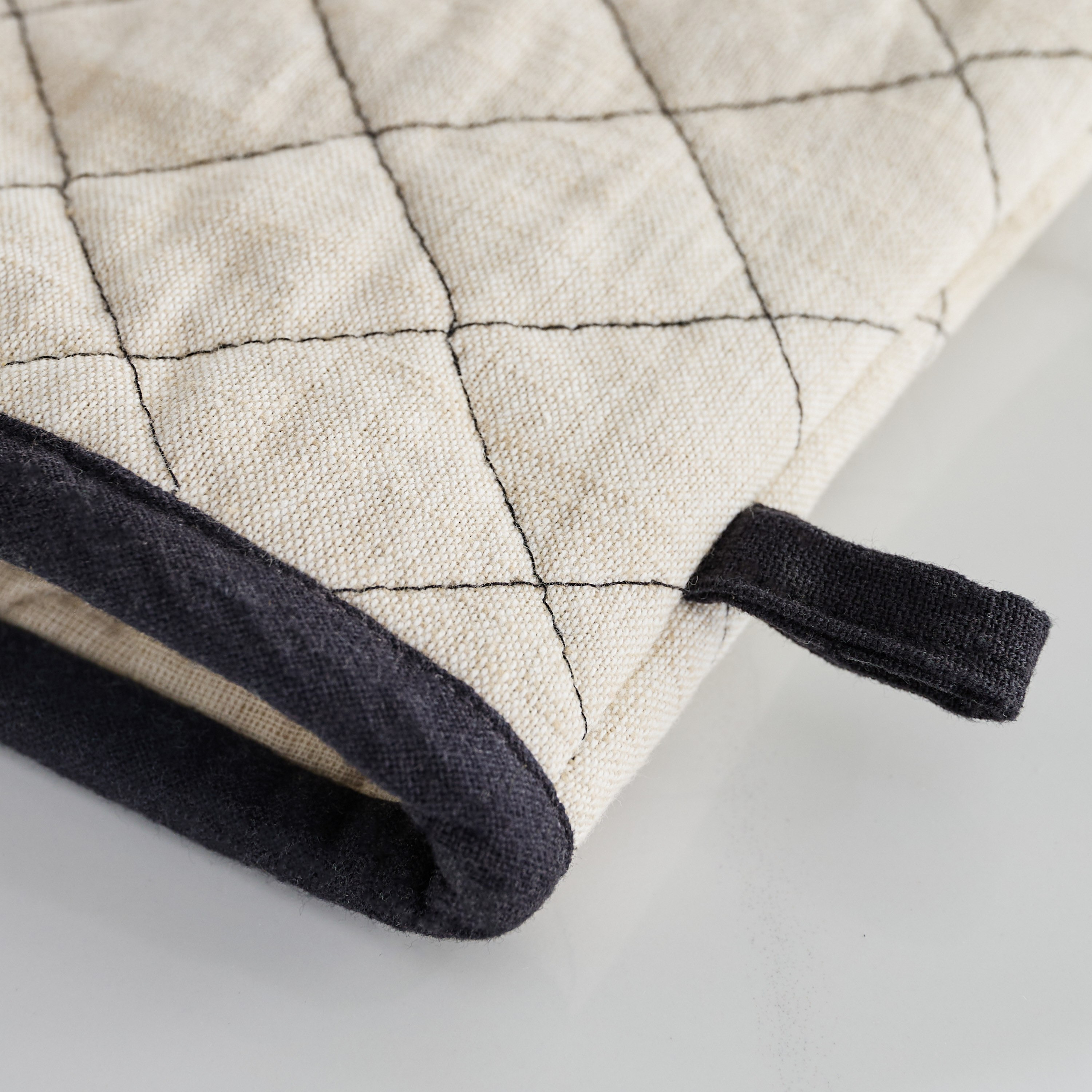 قفاز فرن هنا من هارلي - 17x33 سم-hbxhomeware-kitchenware-kitchenlinens-image-2