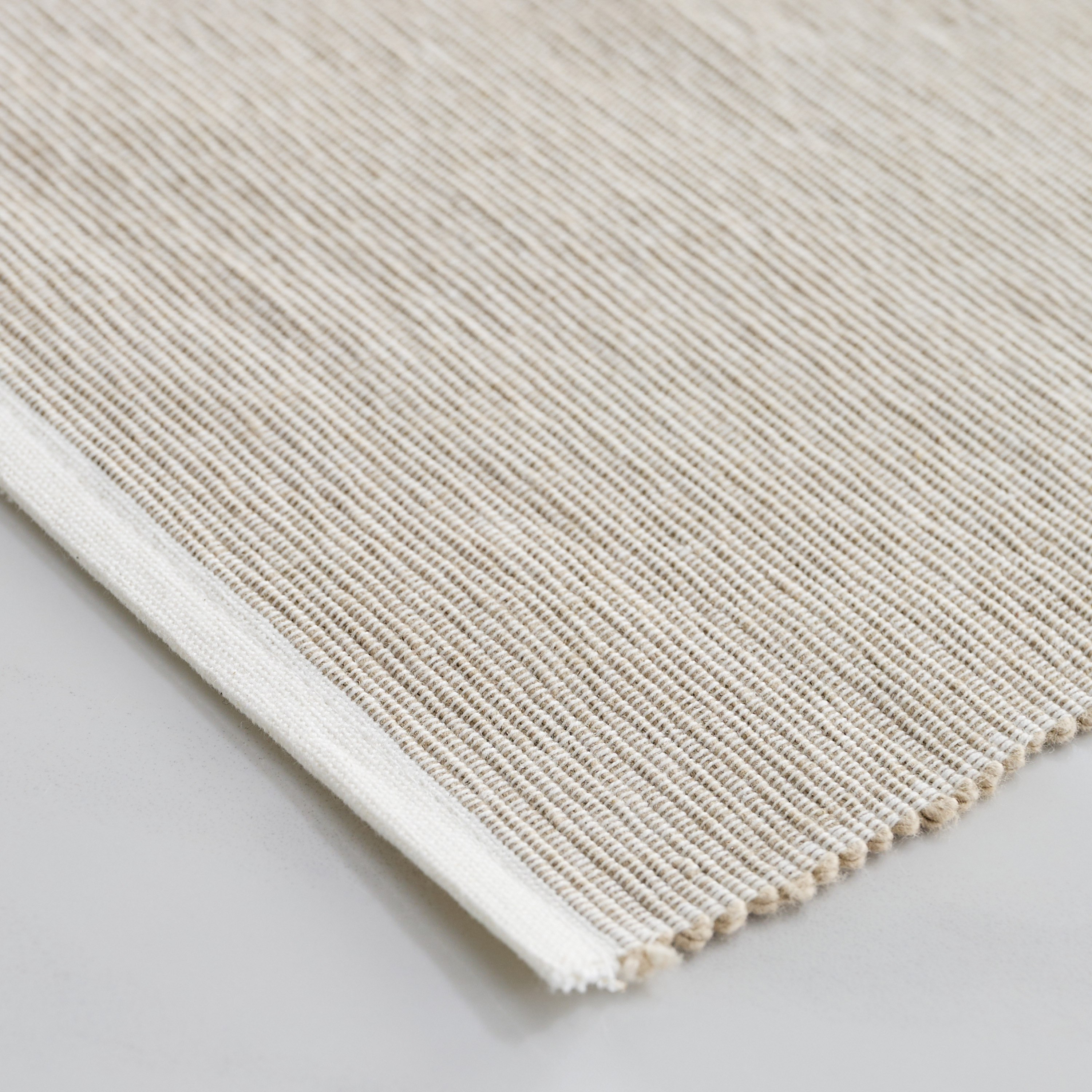 لبادة صحون مضلعة هنا من هارلي - 33x45 سم-hbxdecorandfurnishings-homefurnishings-tablelinens-image-3