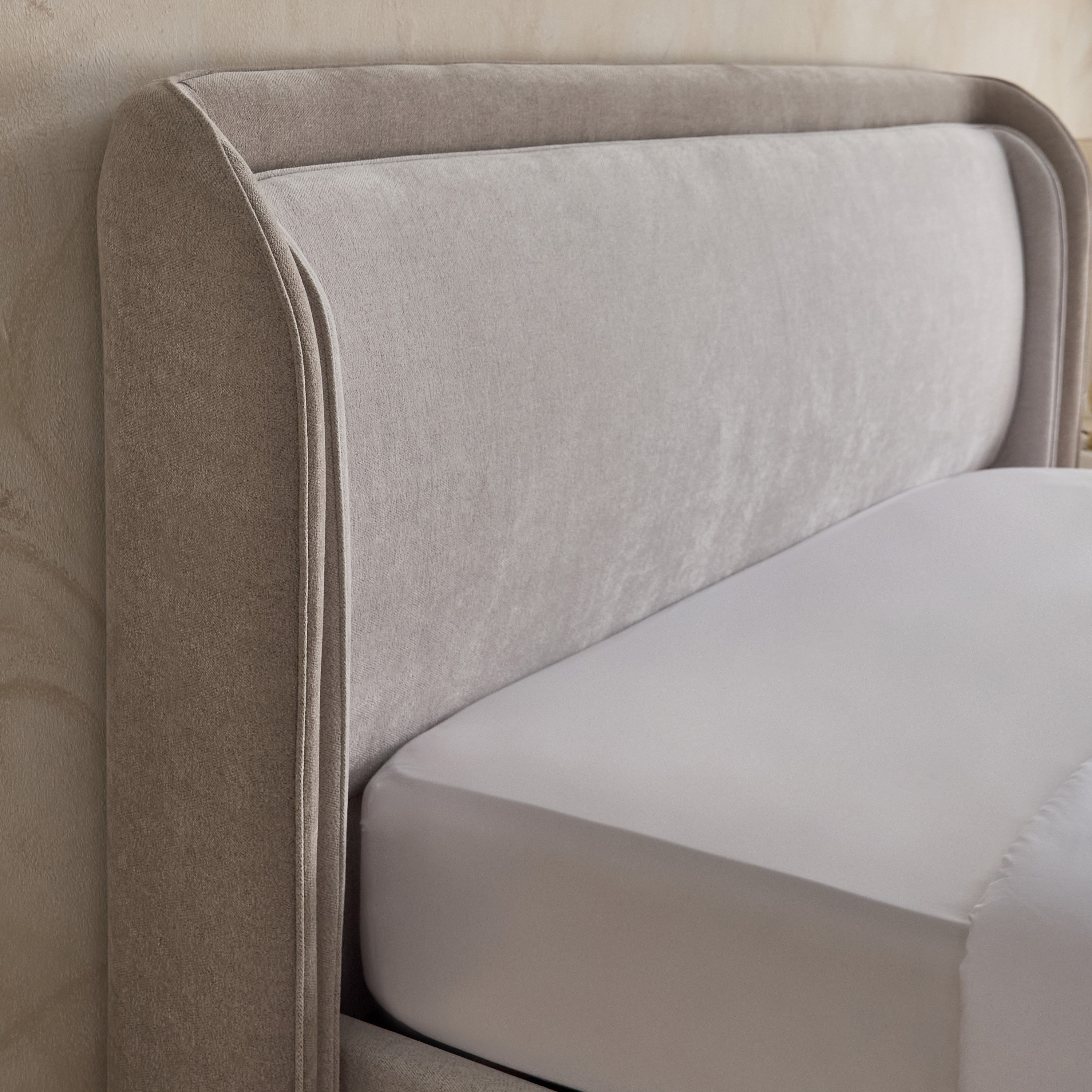 Umbria Upholstered Hydraulic Storage Sintered Stone 5-Piece King Bedroom Set - 180x200 cm-hbxbedroom-bedsandbedsets-bedroomsets-king-image-5