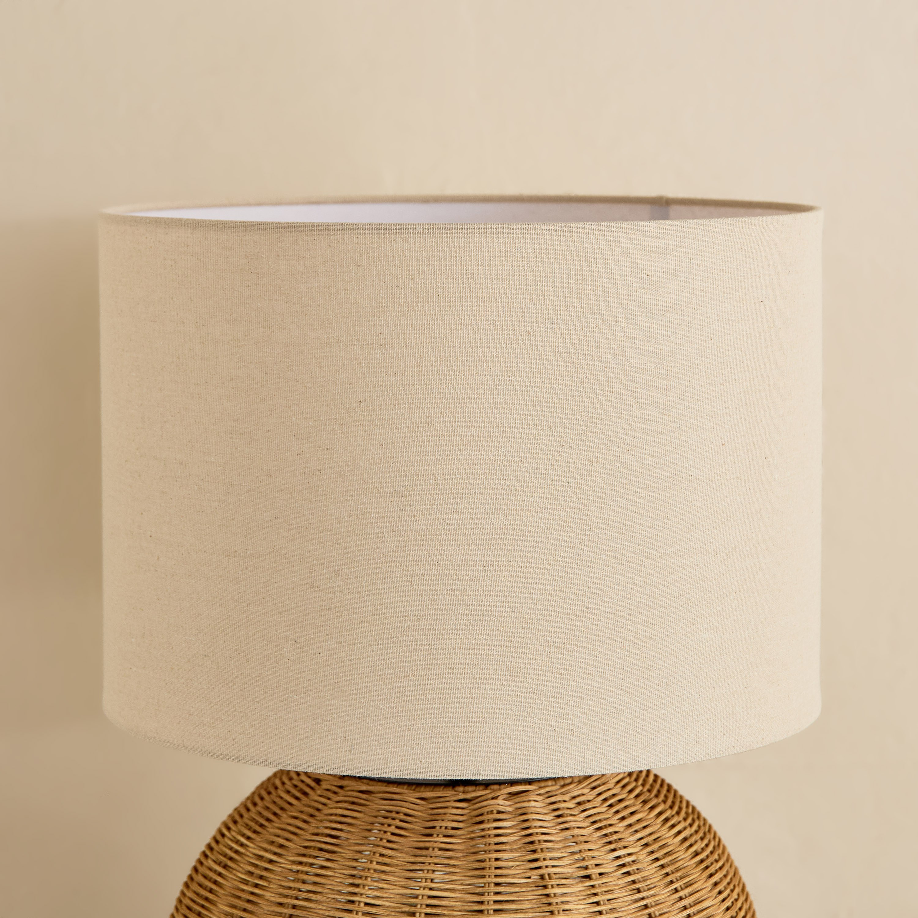 Naturel Rattan Table Lamp with Linen Shade - 36x58 cm-hbxbedroom-lighting-tablelamps-image-7