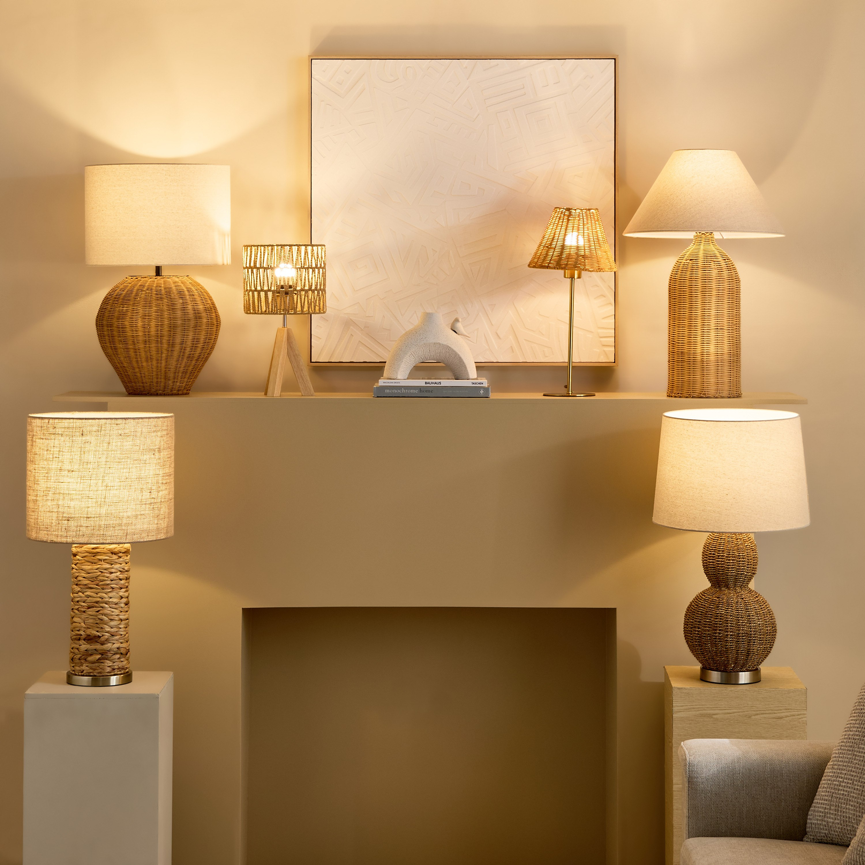 Naturel Rattan Table Lamp with Linen Shade - 36x58 cm-hbxbedroom-lighting-tablelamps-image-9