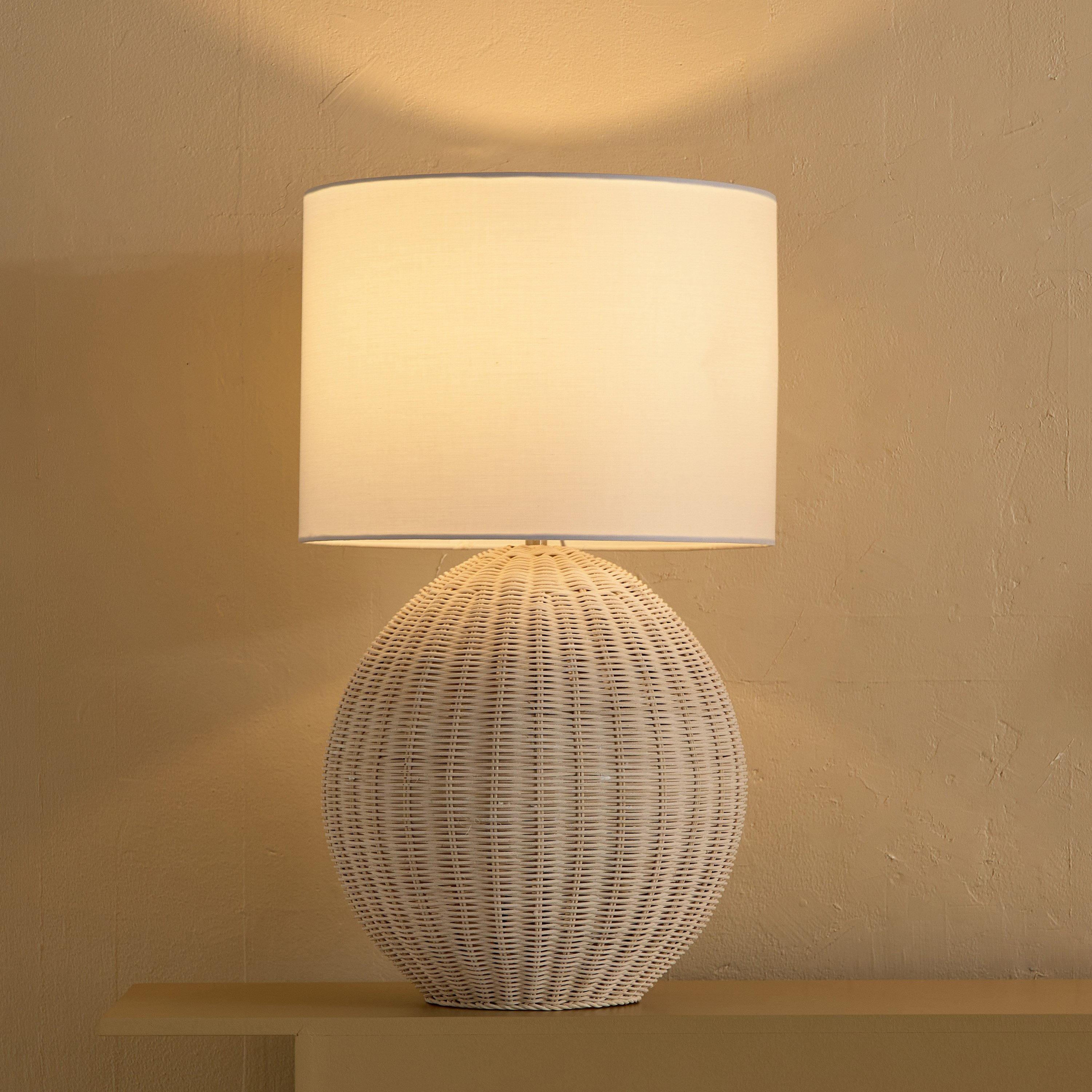 Naturel Rattan Table Lamp with Linen Shade - 36x58 cm-hbxbedroom-lighting-tablelamps-image-6