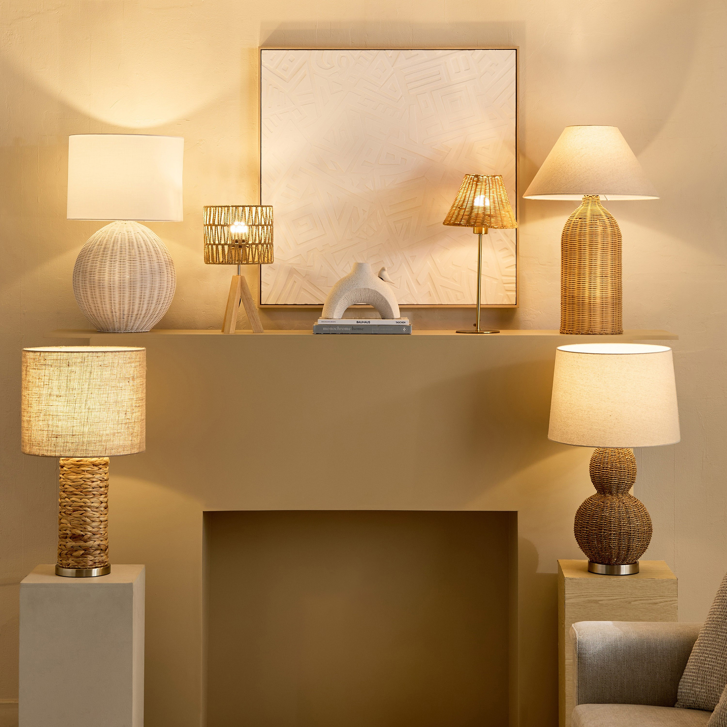 Naturel Rattan Table Lamp with Linen Shade - 36x58 cm-hbxbedroom-lighting-tablelamps-image-9
