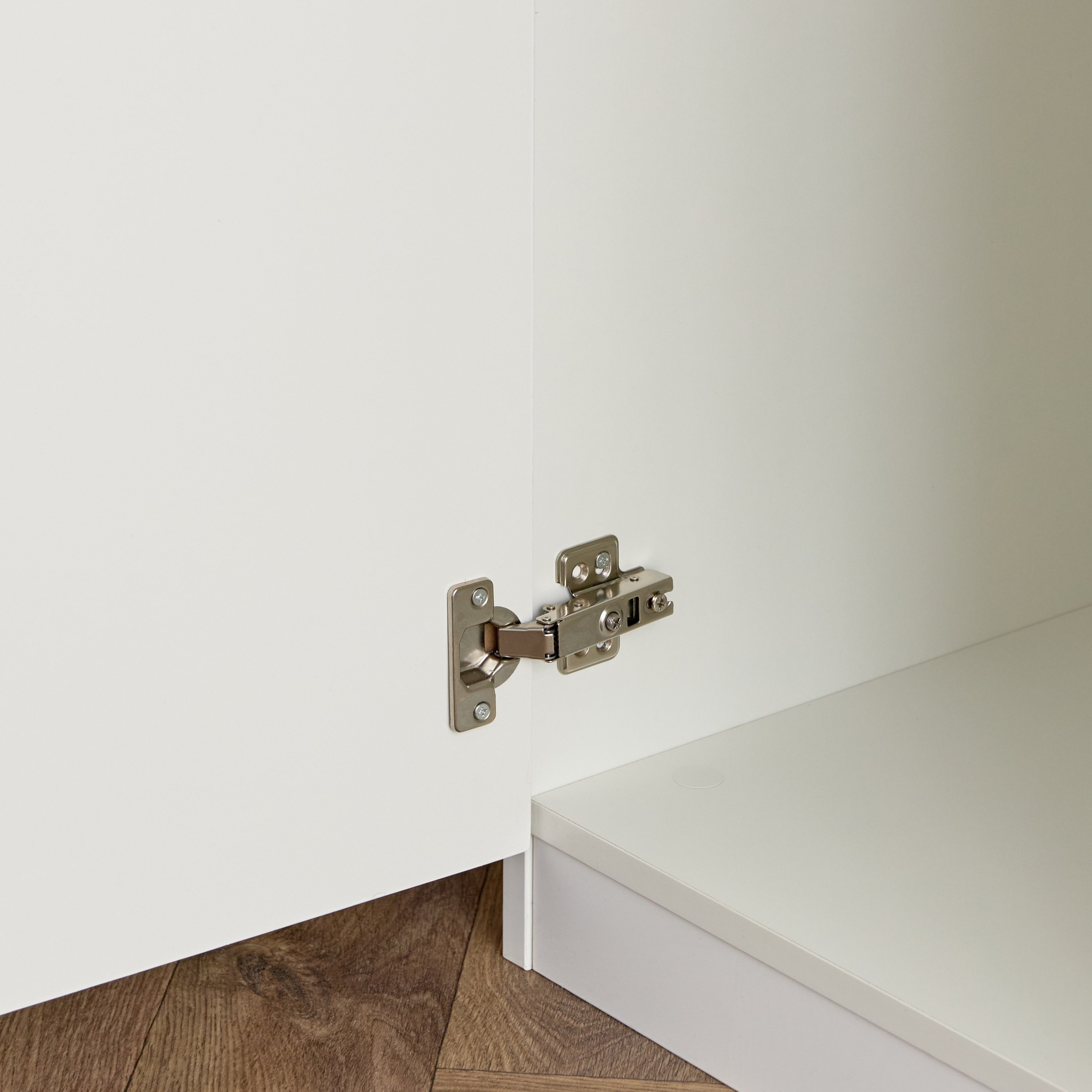 خزانة ملابس ذكية 6 أبواب بزجاج شفاف ودرجين من آركتيك-hbxfurniture-wardrobes-image-9